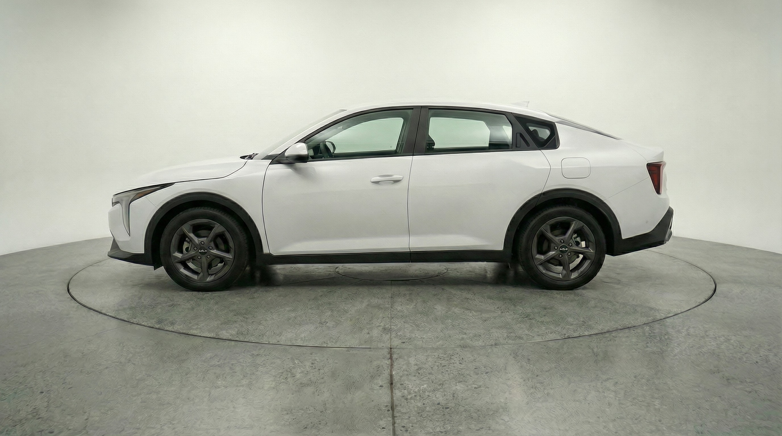 Thumbnail: 2025 Kia K4 - 4