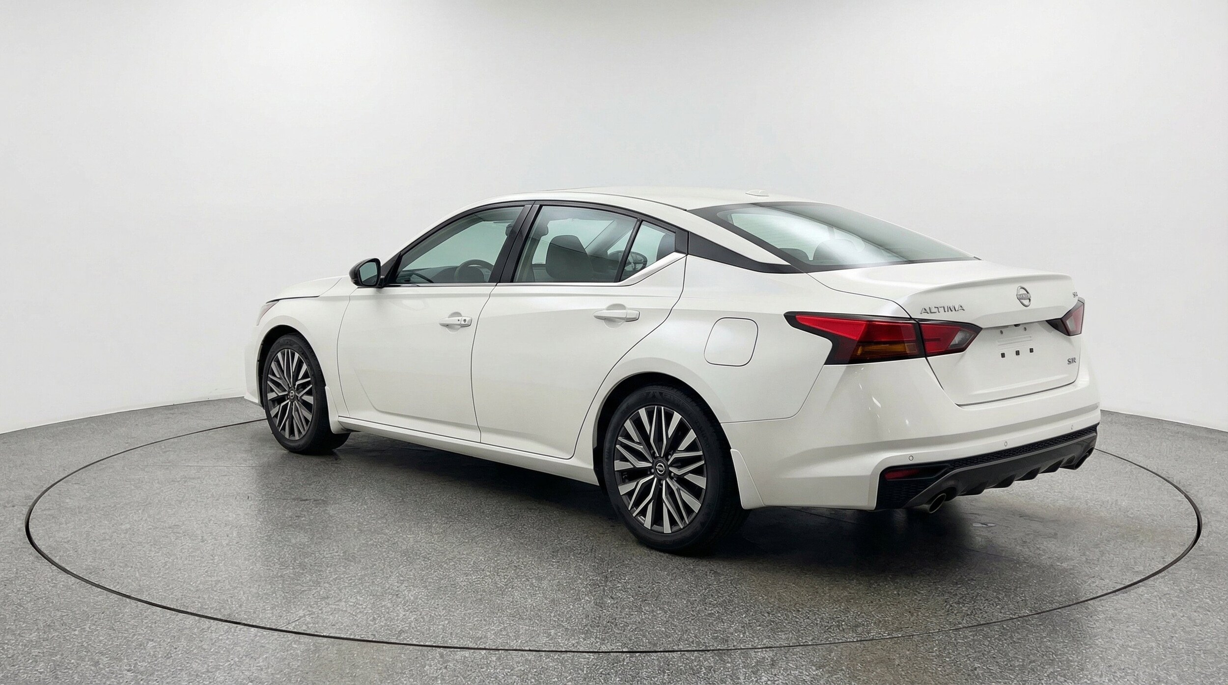 Thumbnail: 2025 Nissan Altima - 6