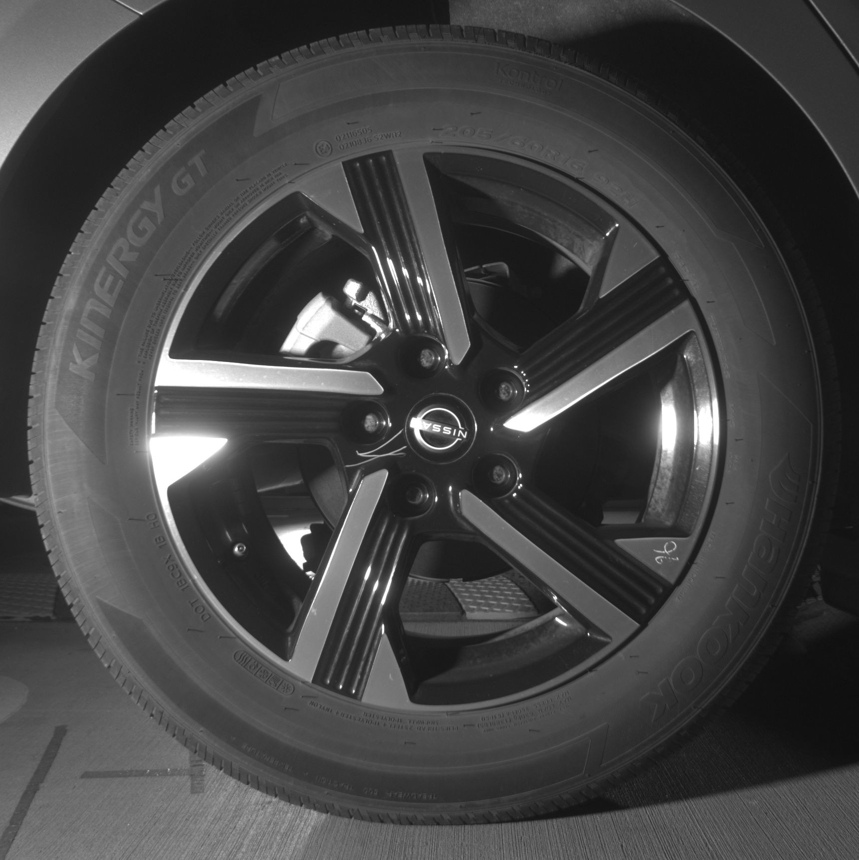 Thumbnail: 2025 Nissan Sentra - 12