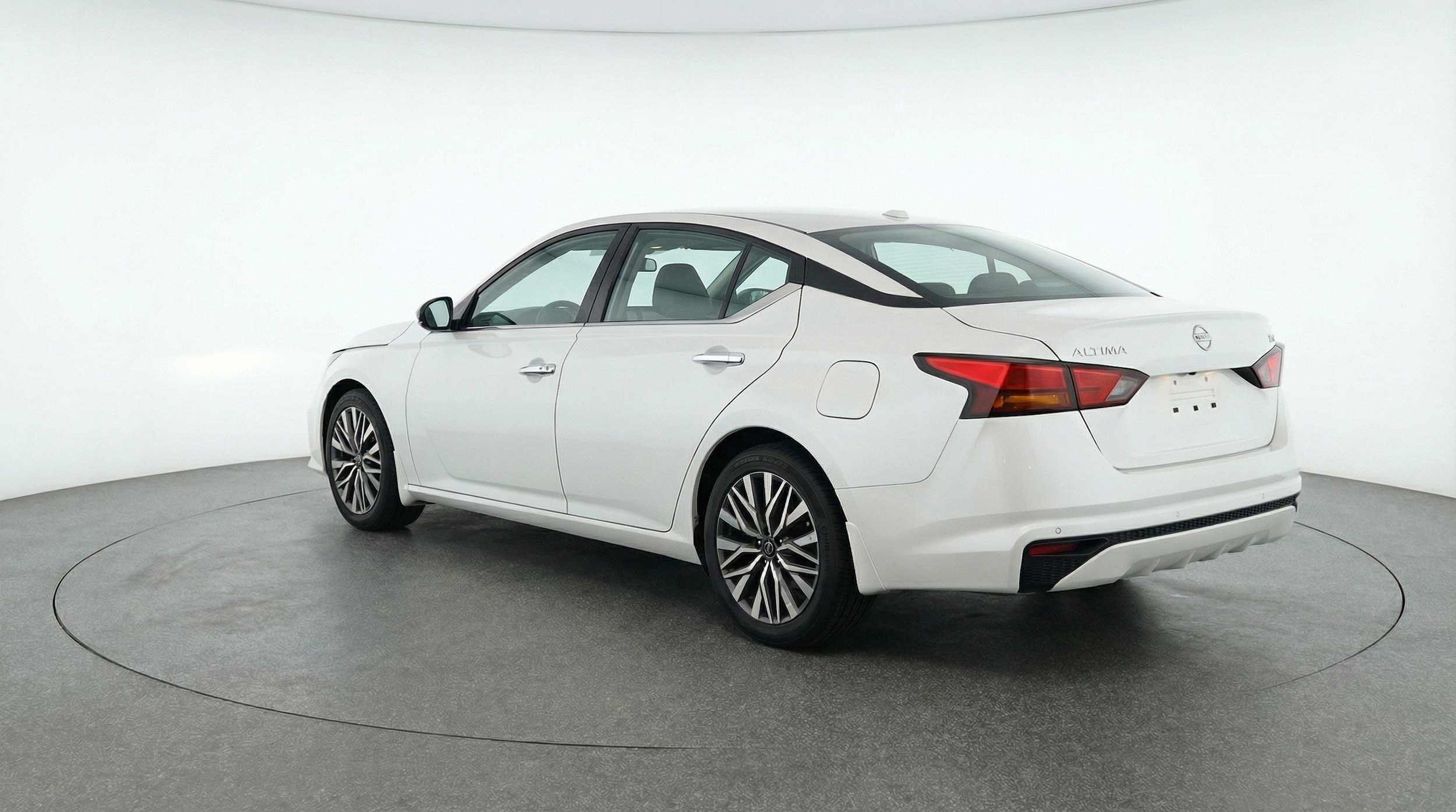 Thumbnail: 2025 Nissan Altima - 6