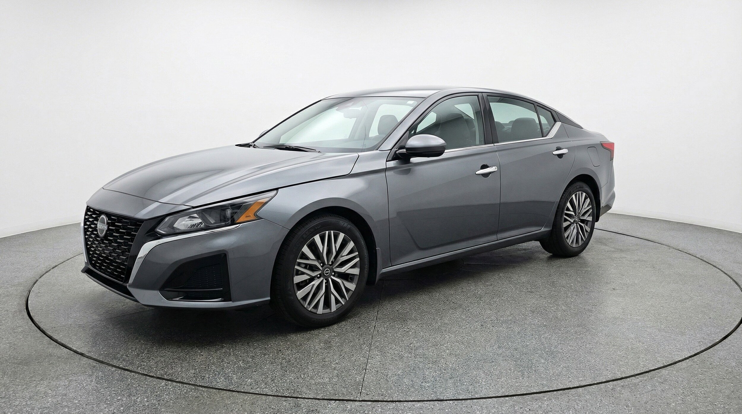 Thumbnail: 2025 Nissan Altima - 3