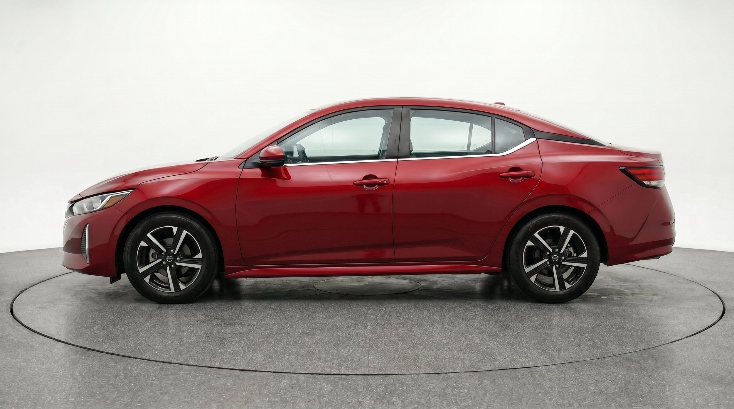 Thumbnail: 2025 Nissan Sentra - 5
