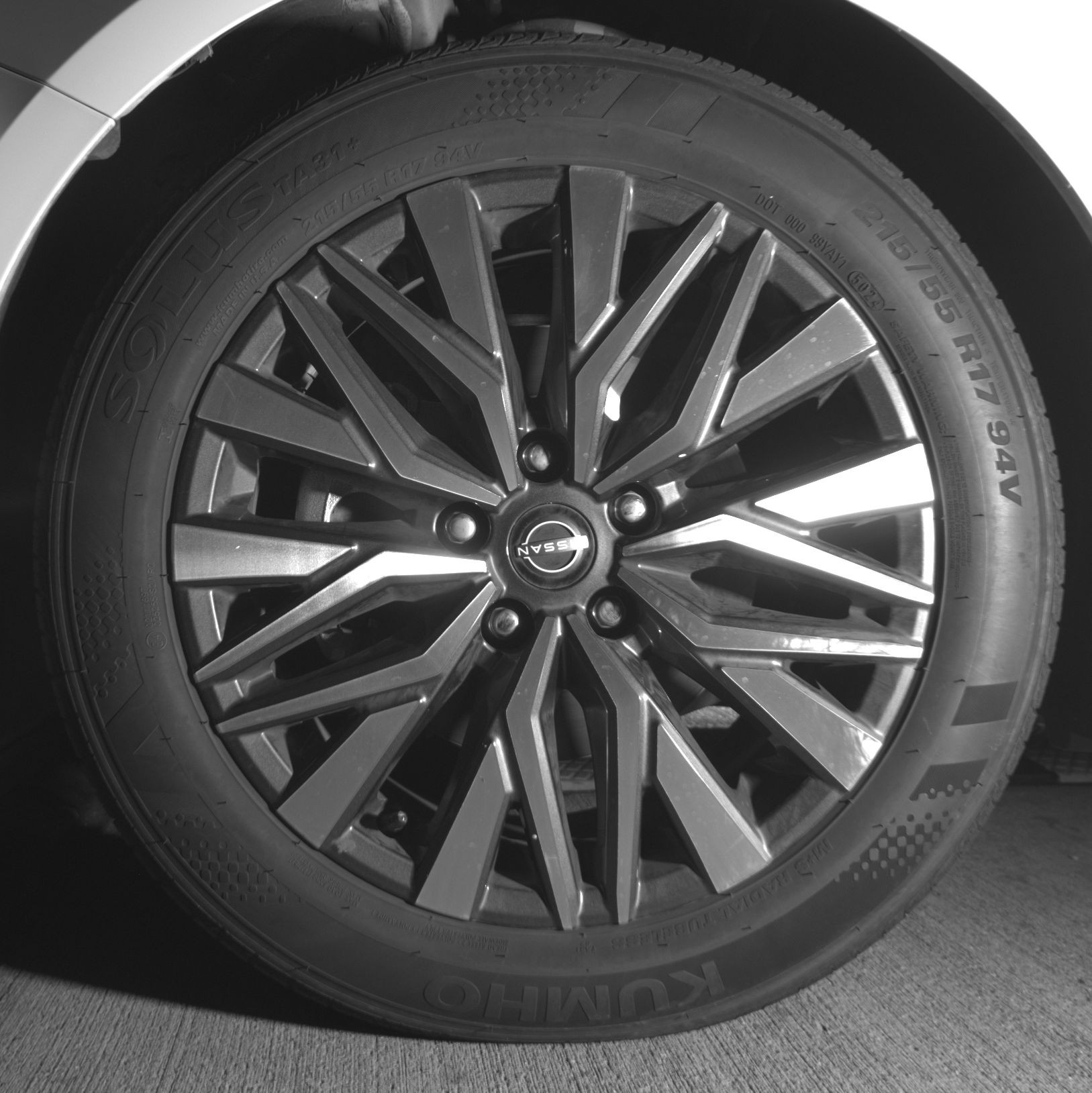 Thumbnail: 2025 Nissan Altima - 9