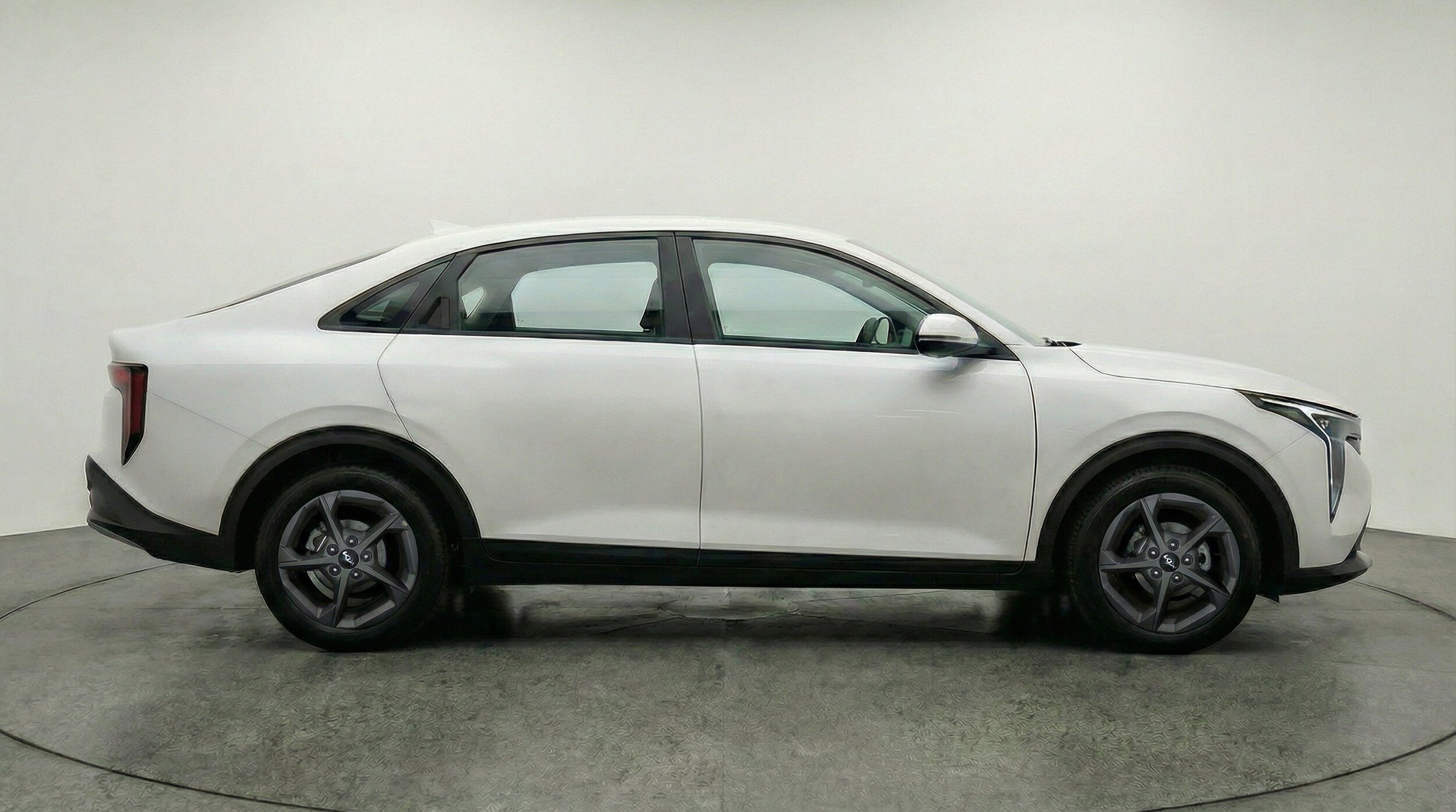 Thumbnail: 2025 Kia K4 - 11