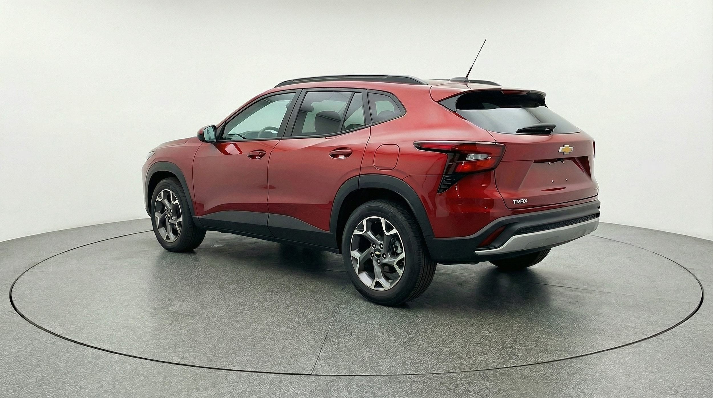 Thumbnail: 2025 Chevrolet Trax - 5