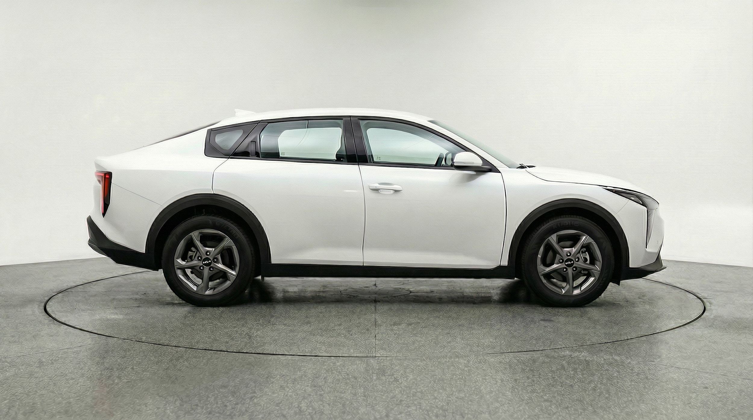 Thumbnail: 2025 Kia K4 - 11