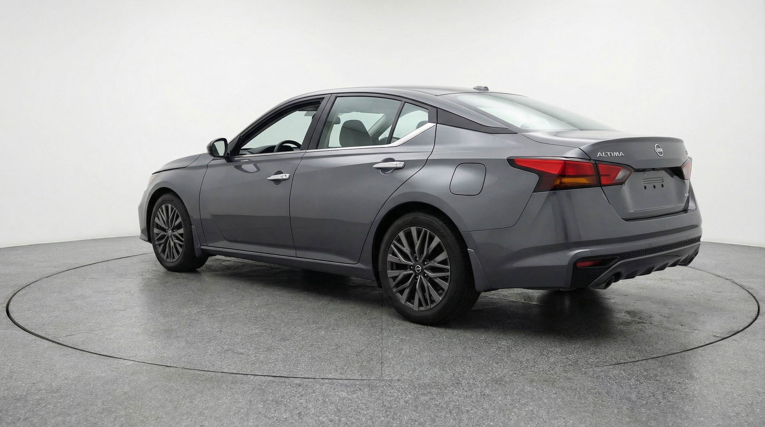 Thumbnail: 2025 Nissan Altima - 6