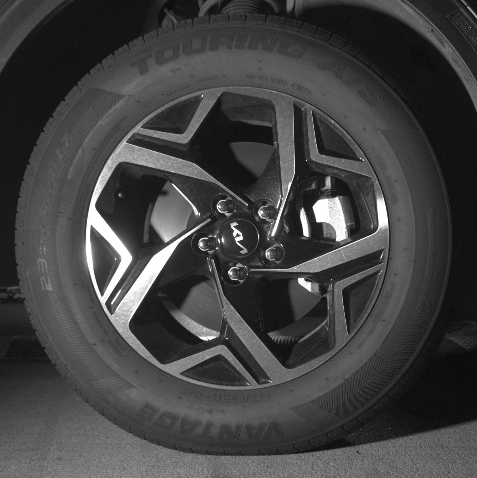 Thumbnail: 2024 Kia Sportage - 13