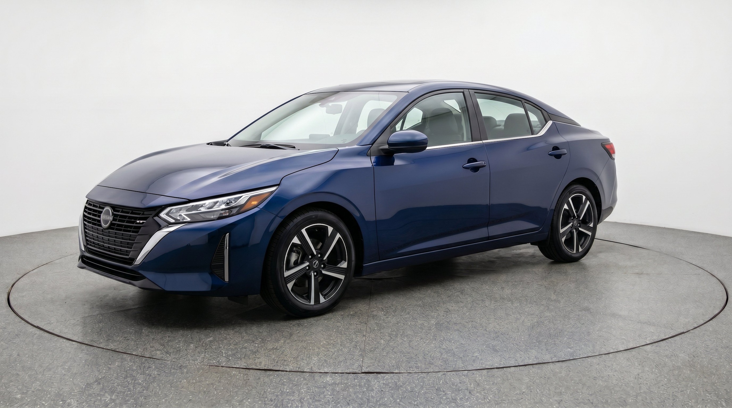 Thumbnail: 2025 Nissan Sentra - 3