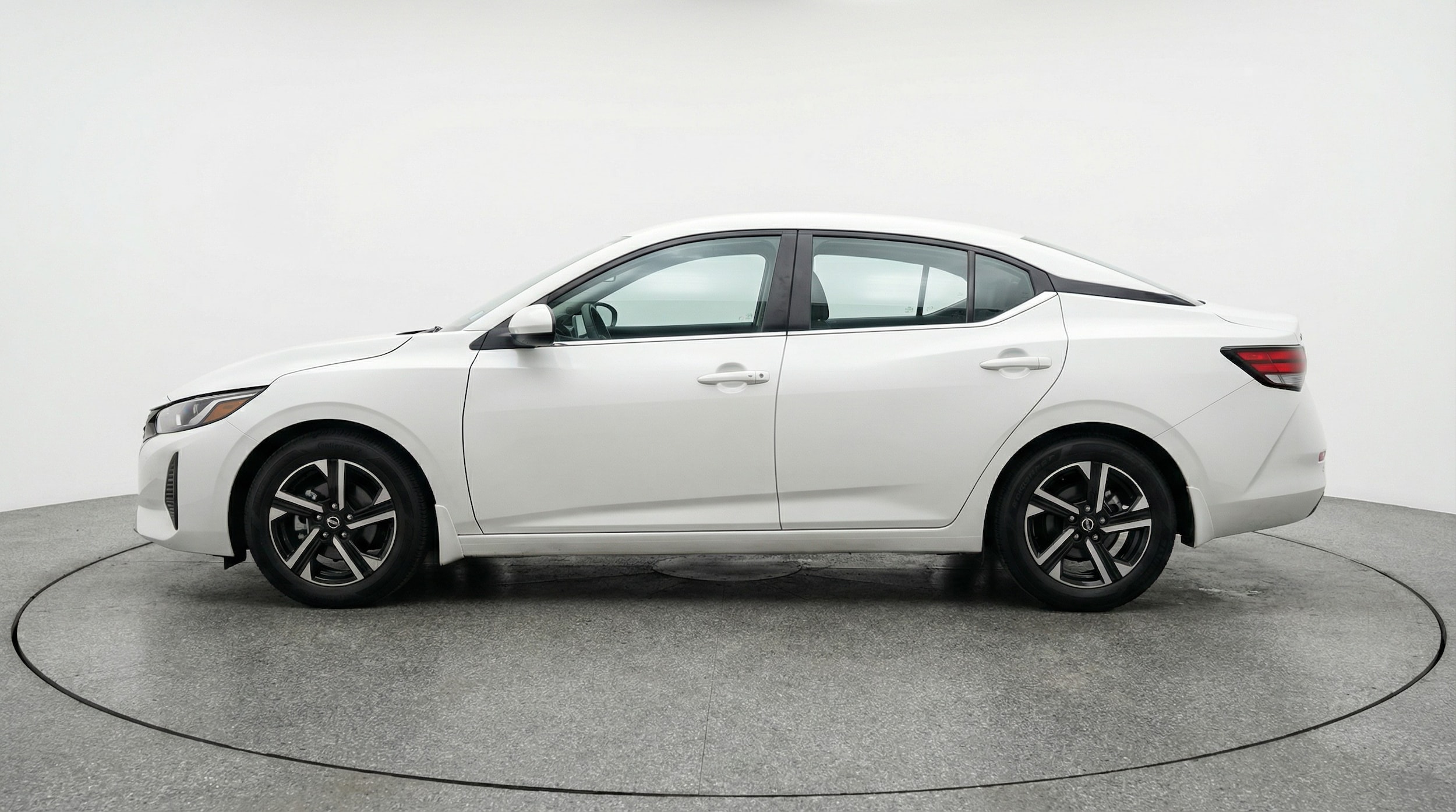 Thumbnail: 2025 Nissan Sentra - 4