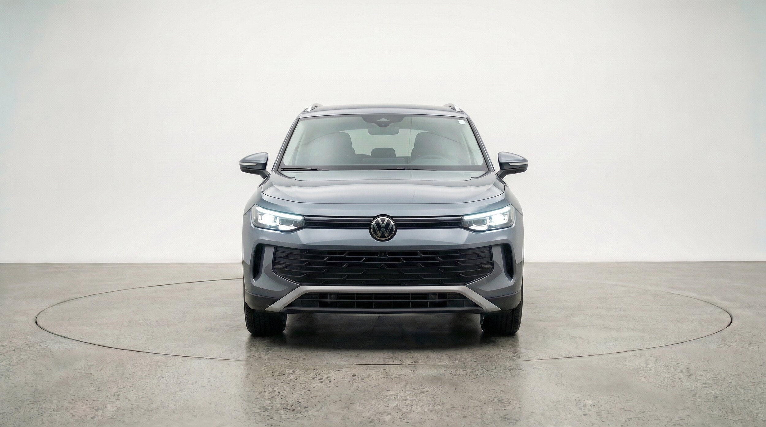Thumbnail: 2026 Volkswagen Tiguan - 2