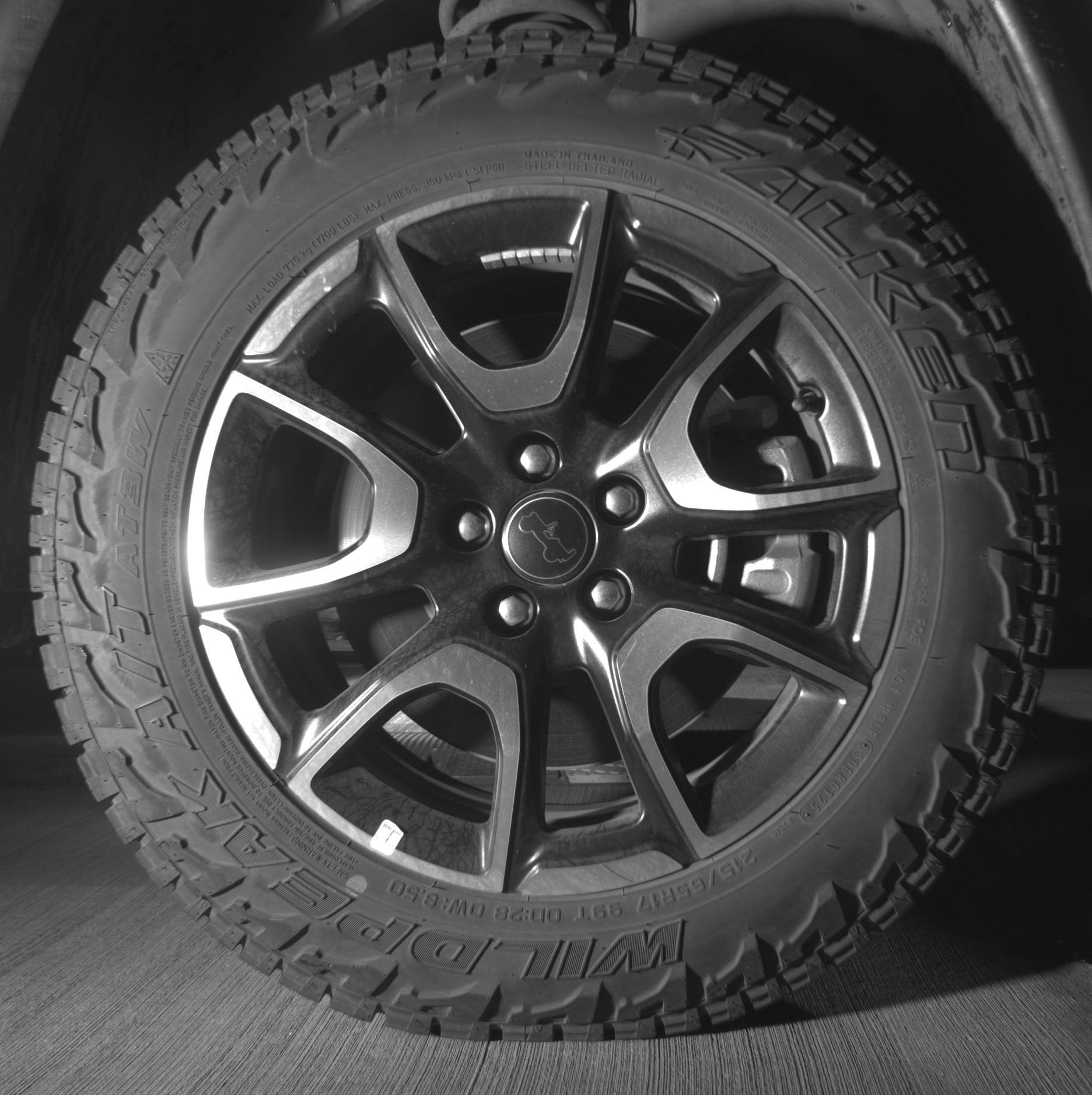 Thumbnail: 2025 Jeep Compass - 13