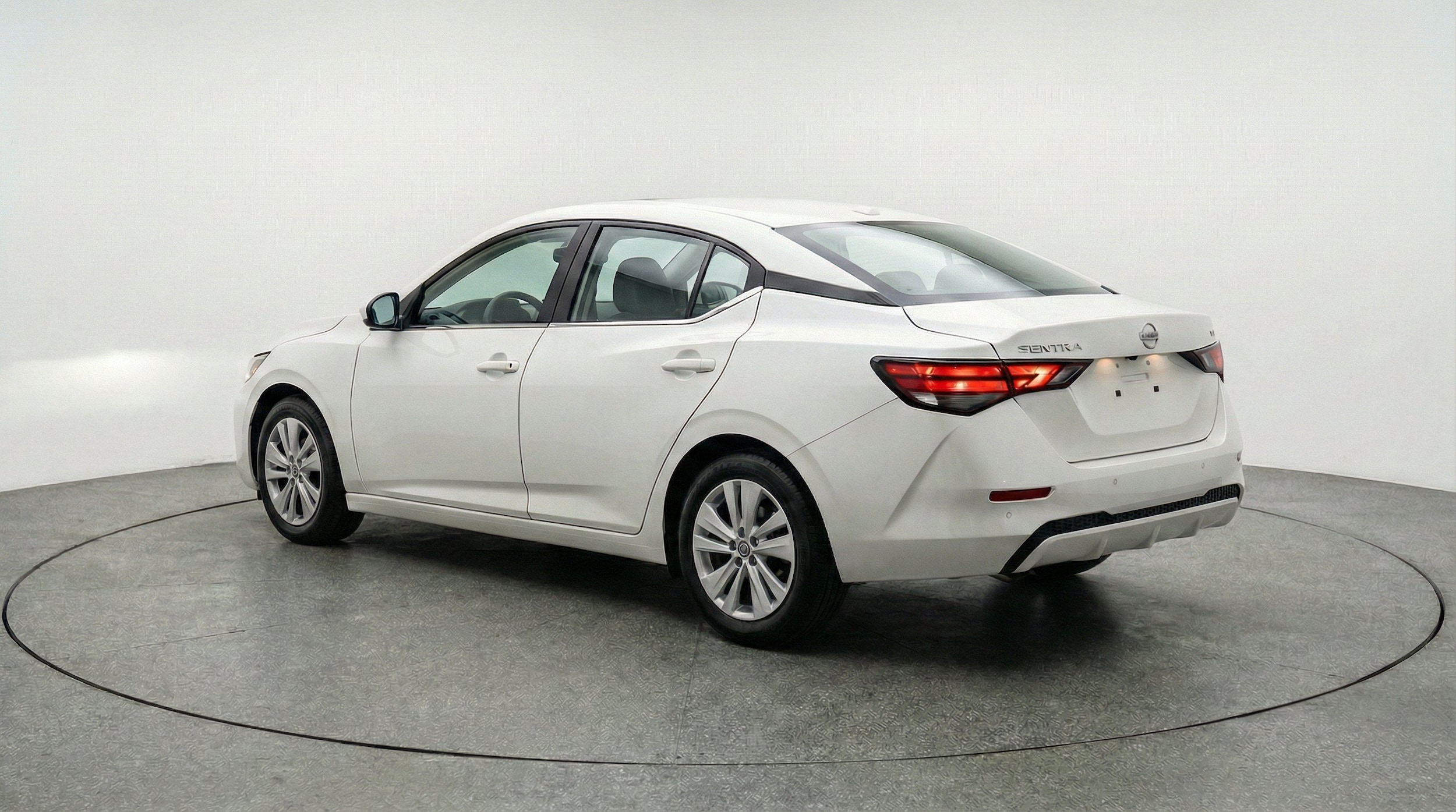 Thumbnail: 2025 Nissan Sentra - 6