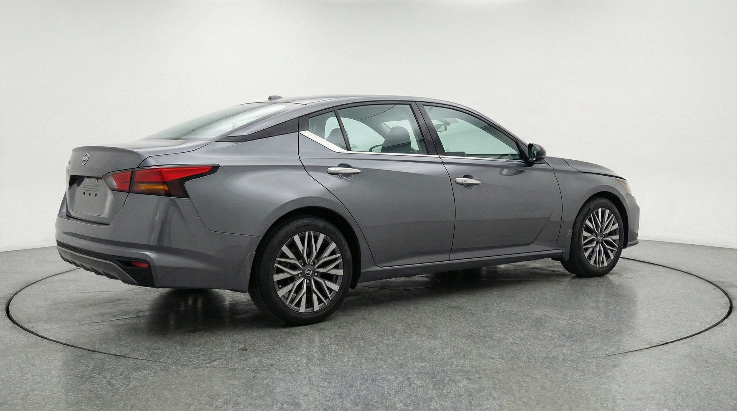 Thumbnail: 2025 Nissan Altima - 9