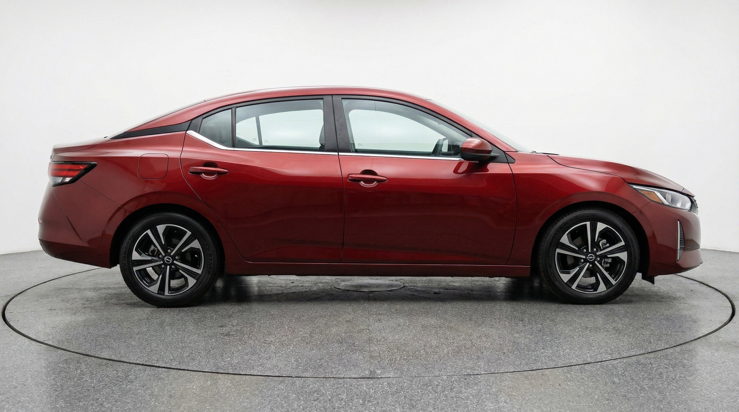 Thumbnail: 2025 Nissan Sentra - 11