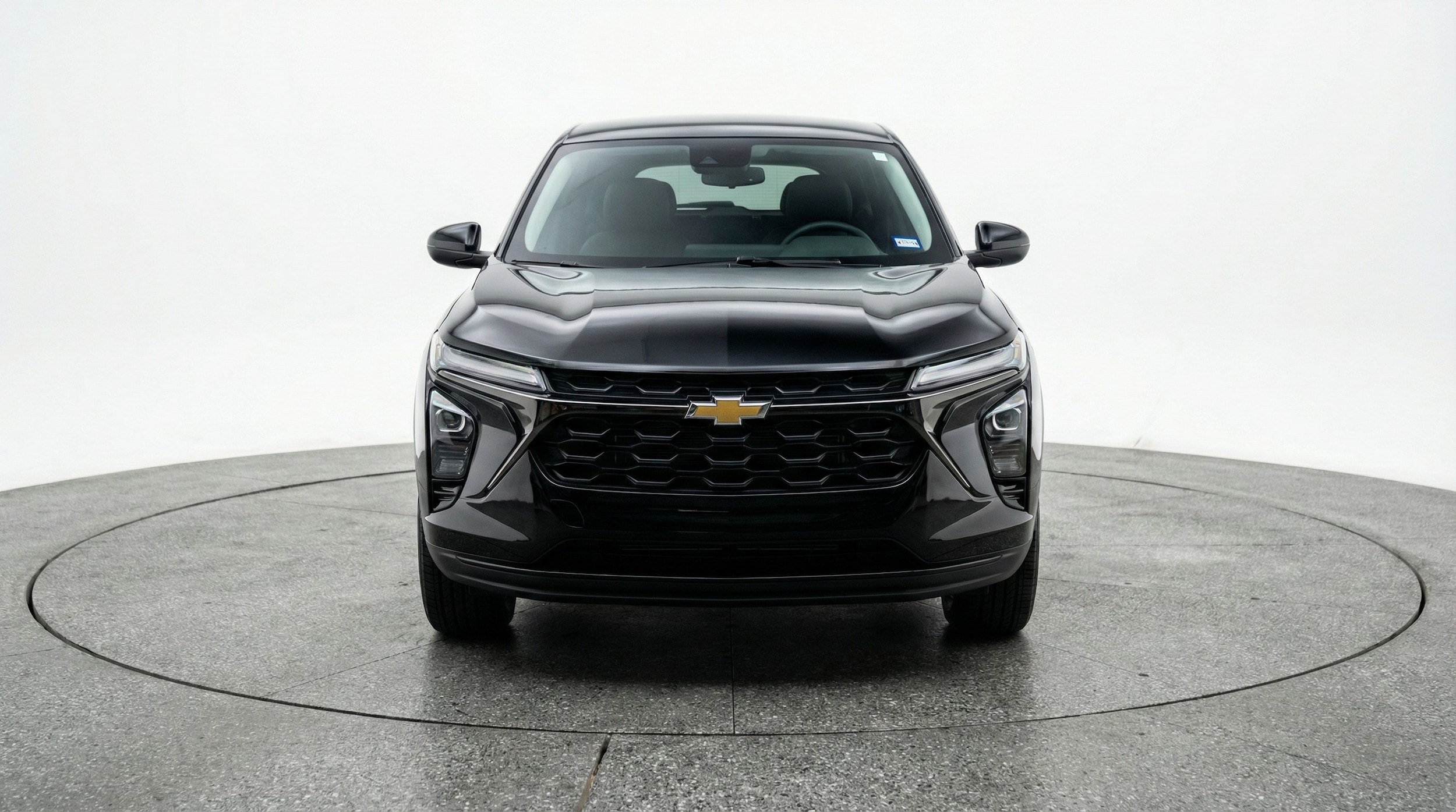Thumbnail: 2025 Chevrolet Trax - 2