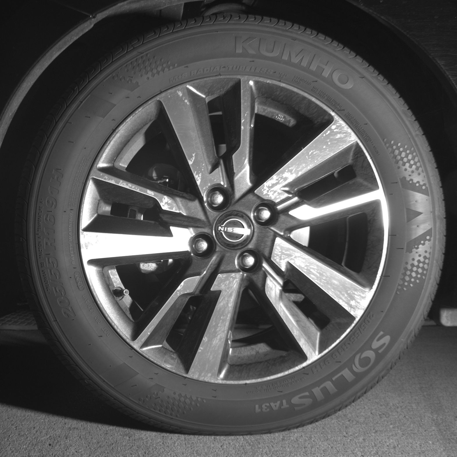 Thumbnail: 2025 Nissan Versa - 9