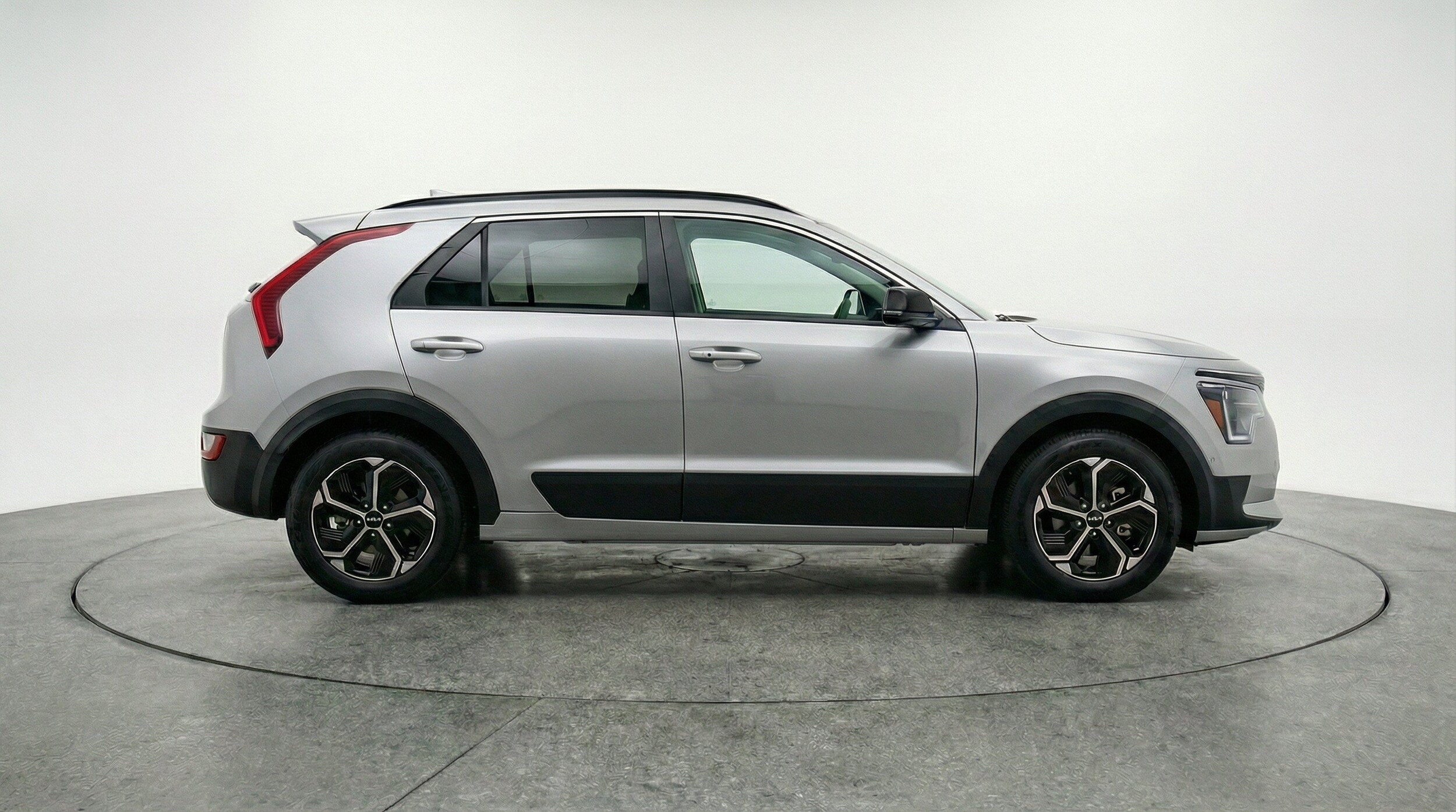 Thumbnail: 2026 Kia Niro - 11