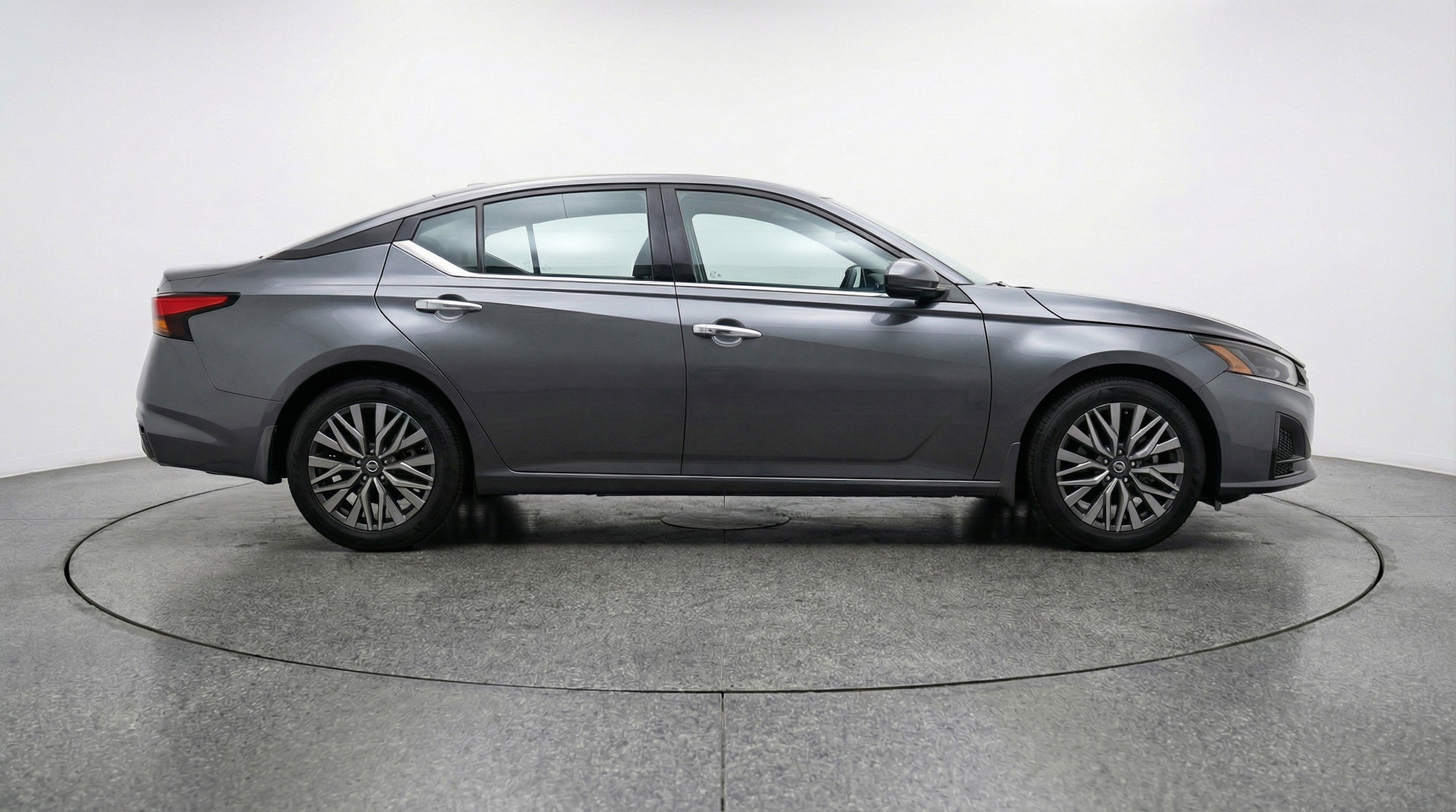 Thumbnail: 2025 Nissan Altima - 11