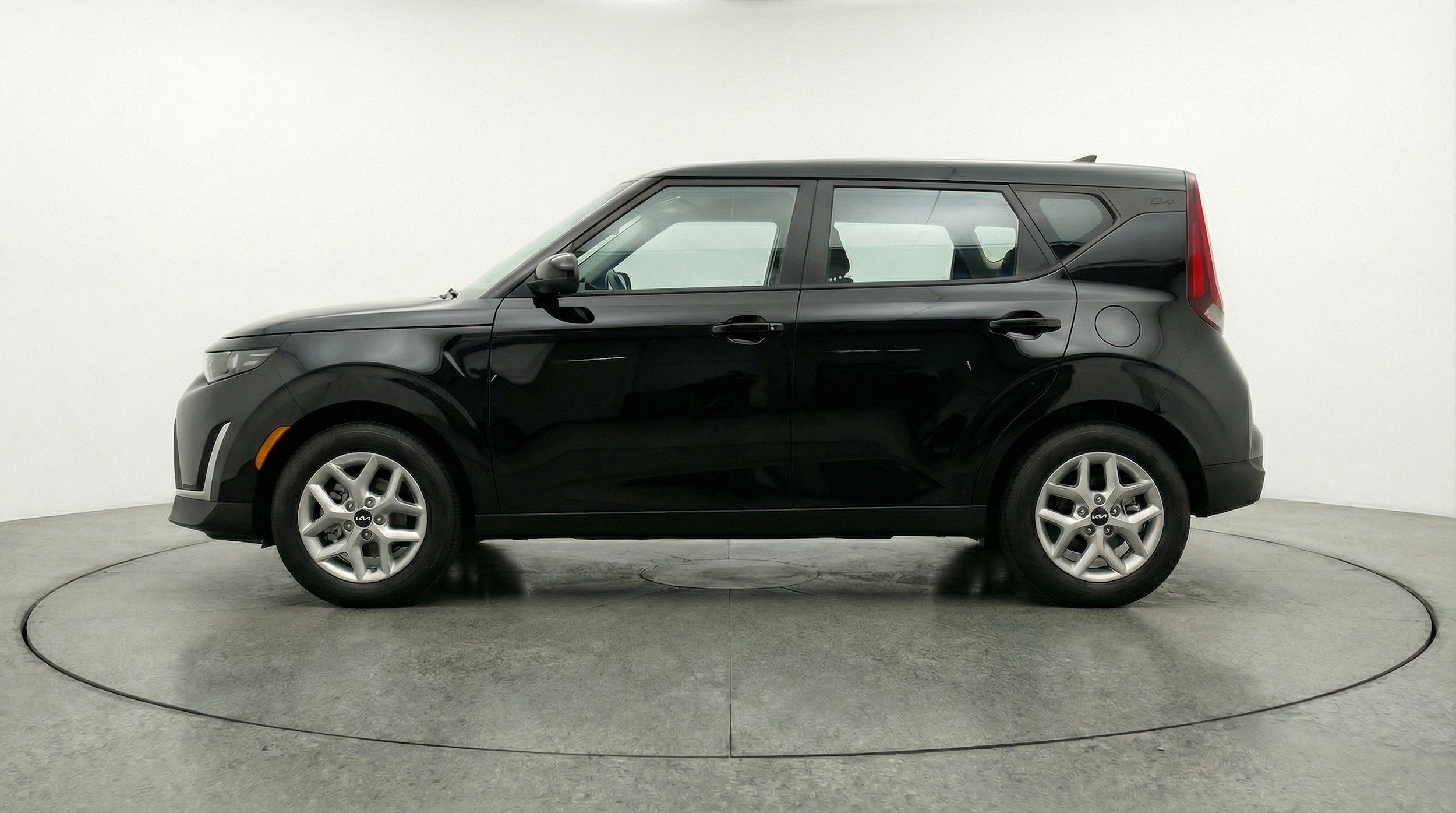 Thumbnail: 2025 Kia Soul - 5