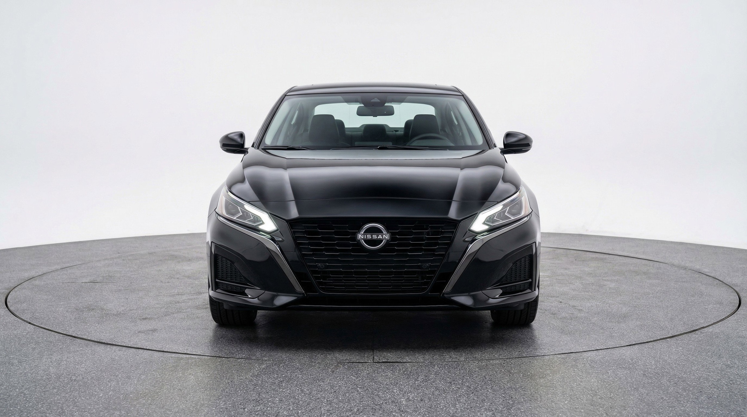 Thumbnail: 2025 Nissan Altima - 2