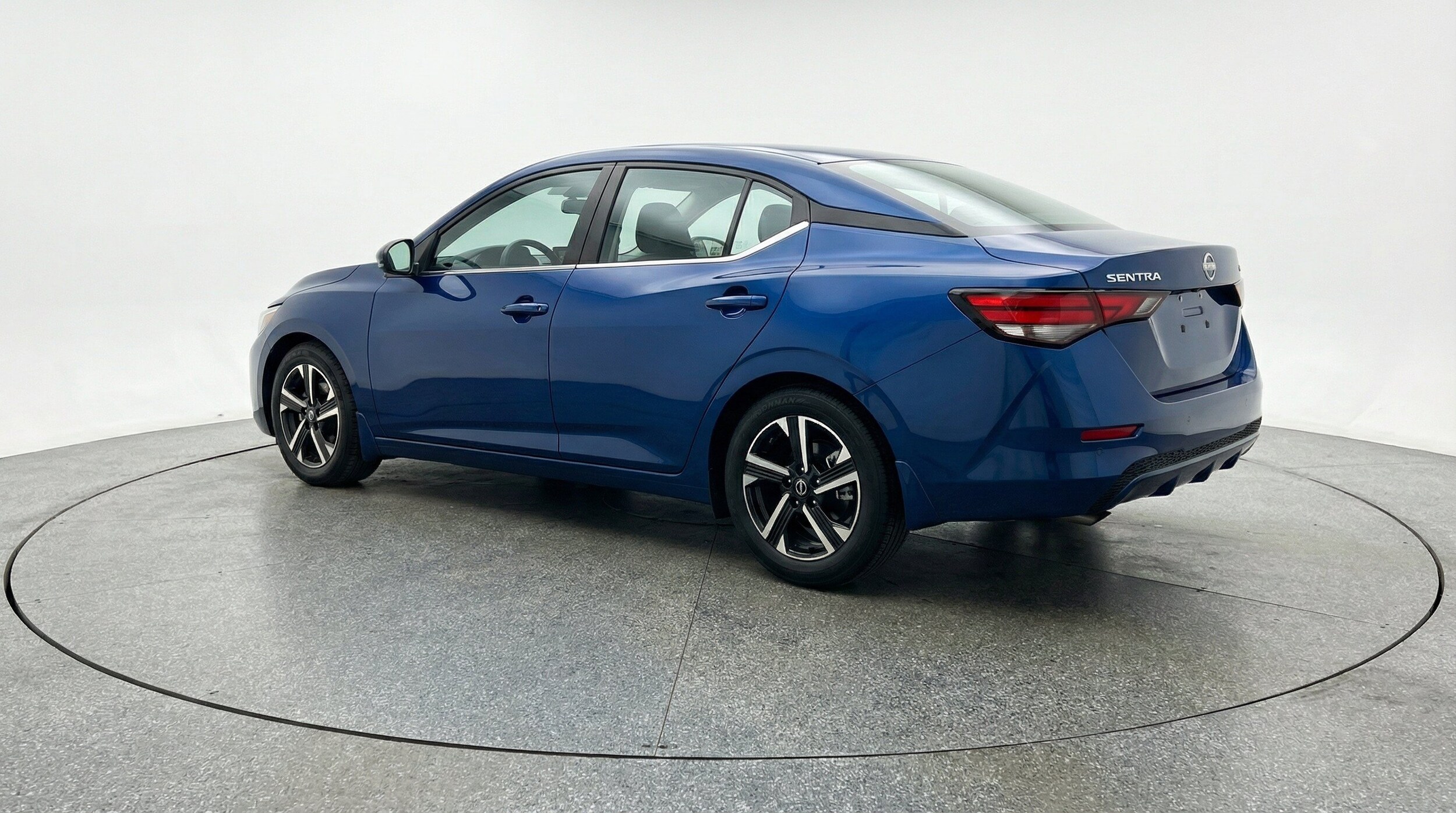 Thumbnail: 2025 Nissan Sentra - 6