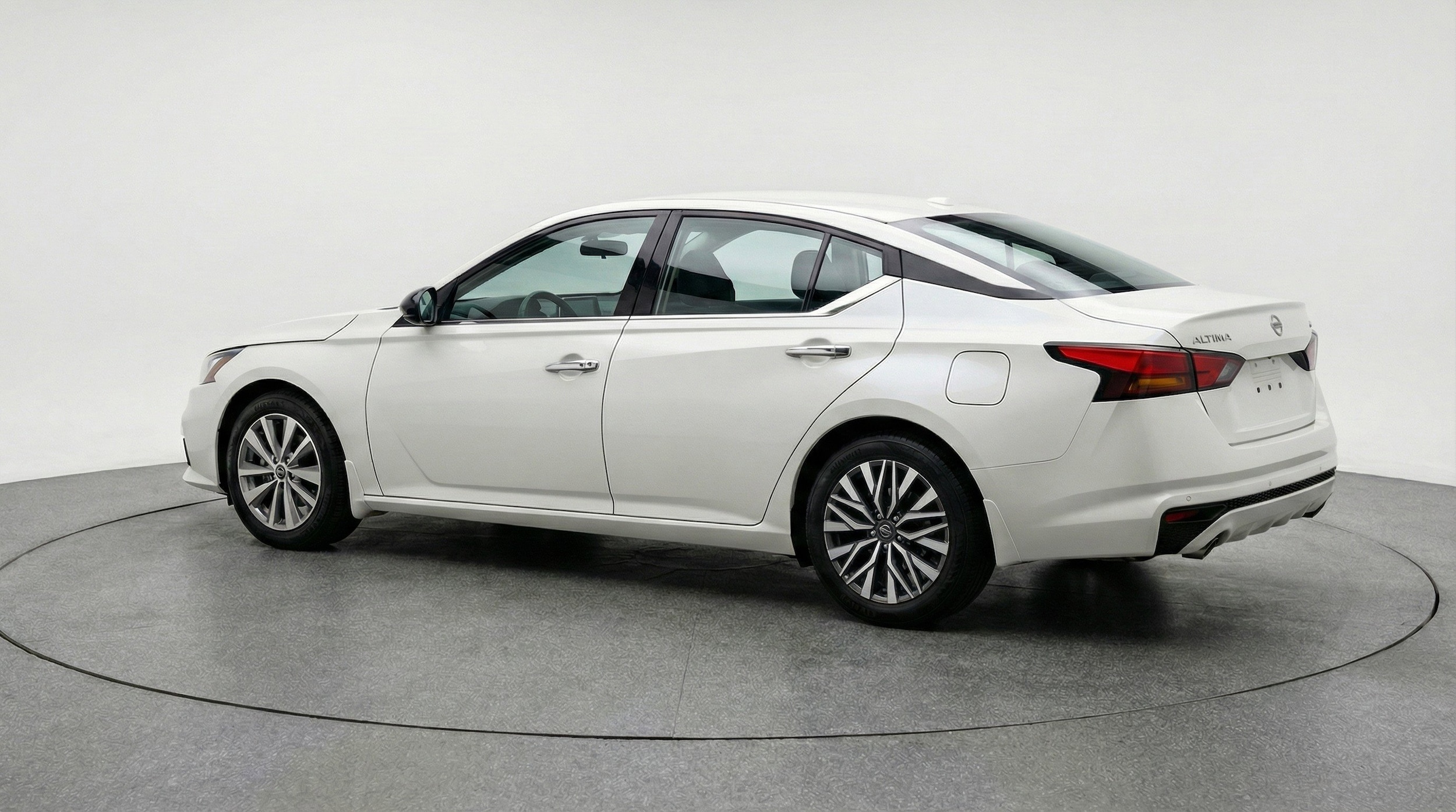 Thumbnail: 2025 Nissan Altima - 6