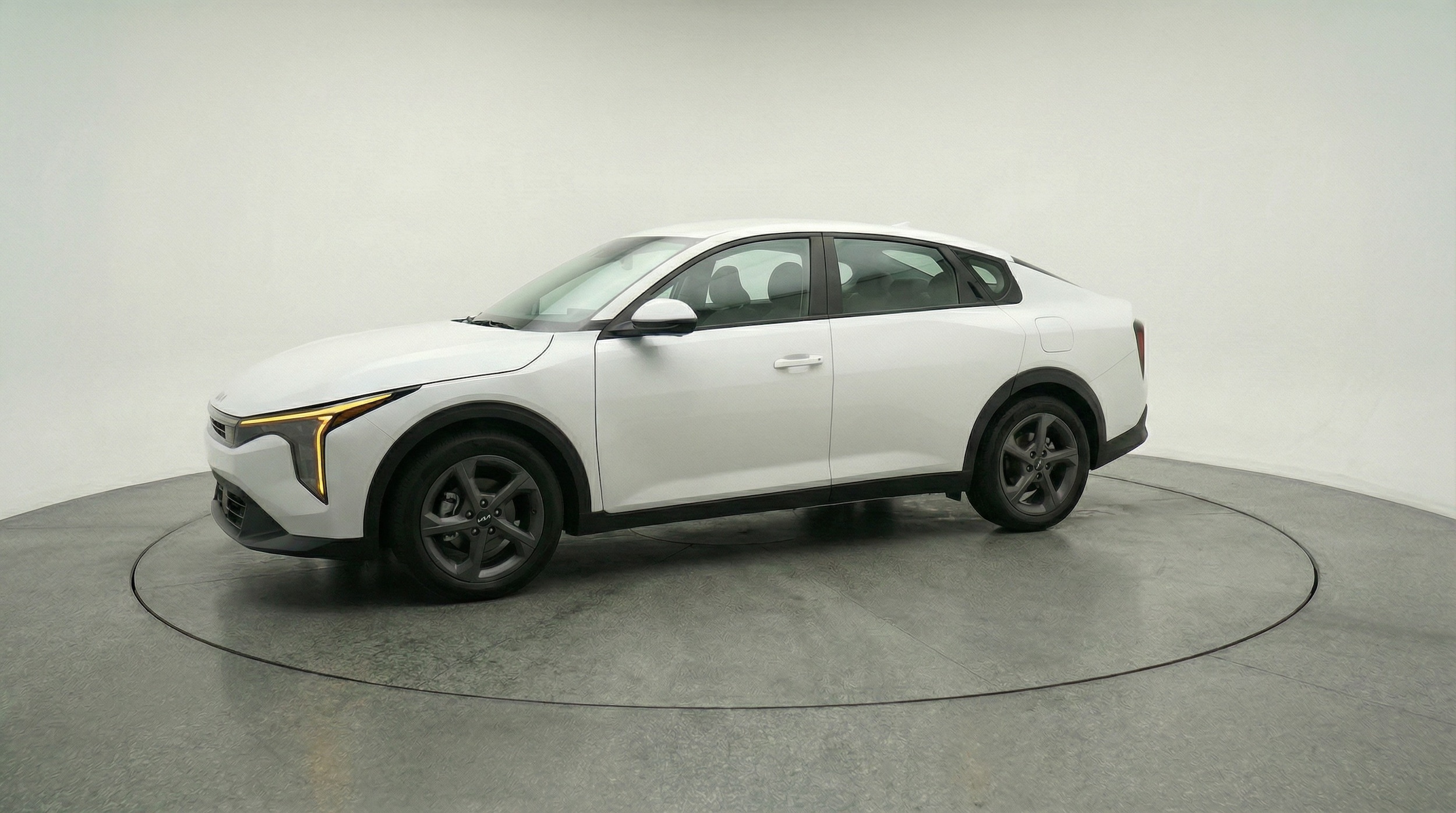 Thumbnail: 2025 Kia K4 - 3