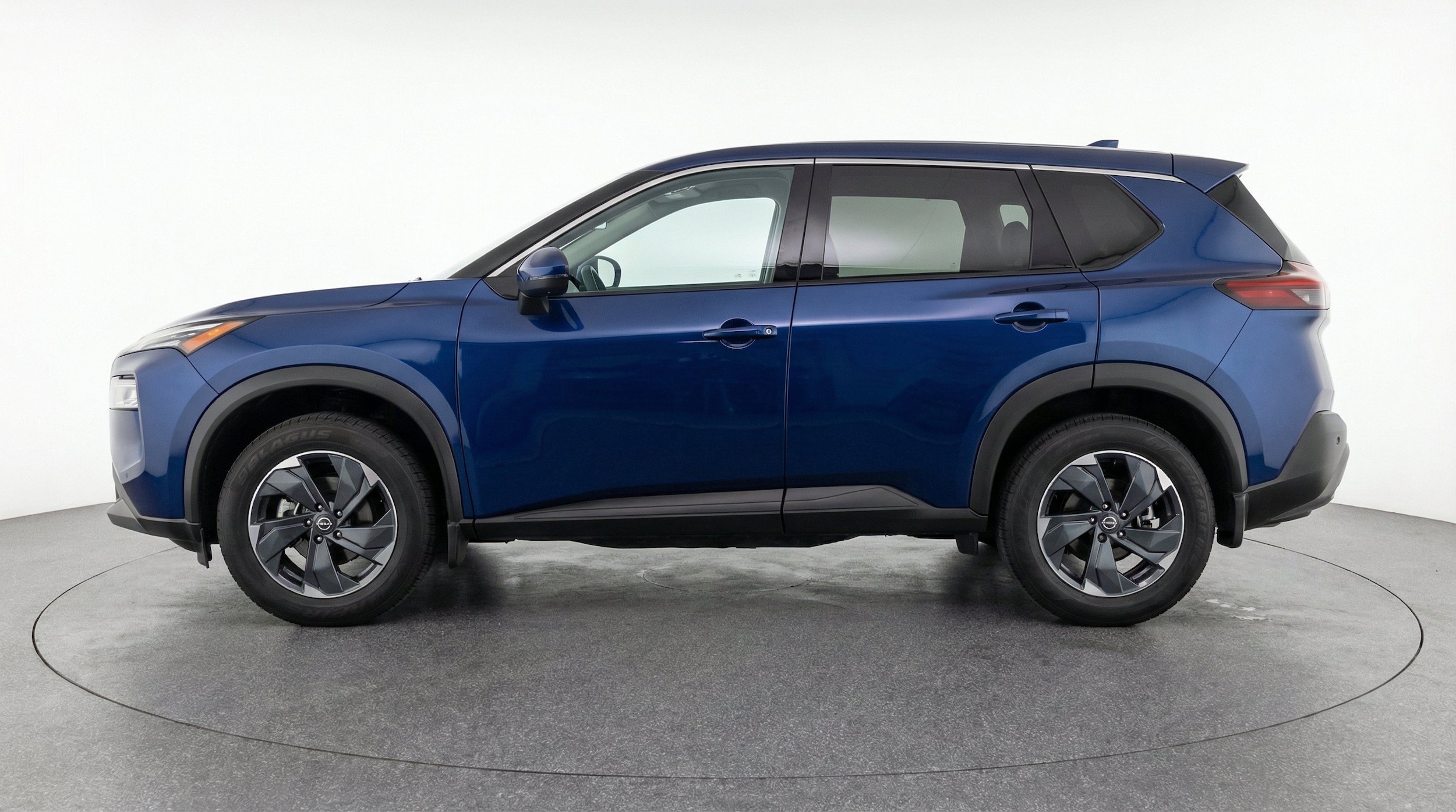 Thumbnail: 2025 Nissan Rogue - 5