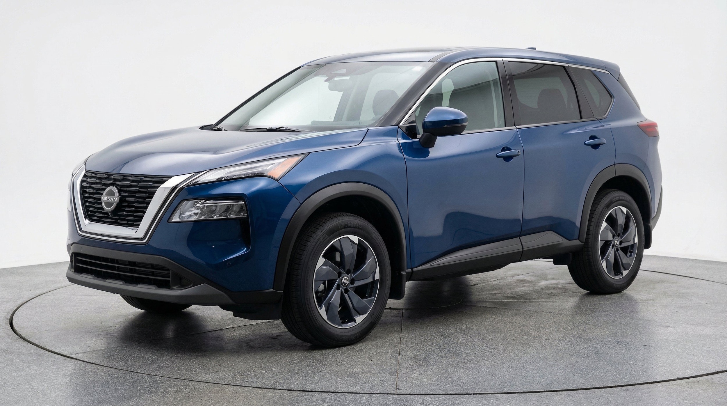 Thumbnail: 2025 Nissan Rogue - 3