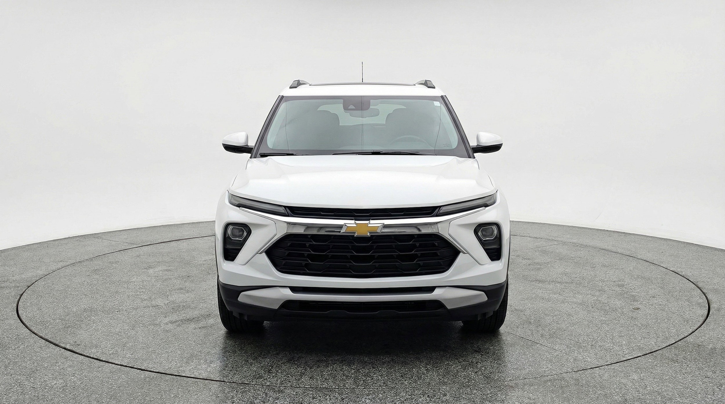 Thumbnail: 2025 Chevrolet TrailBlazer - 2