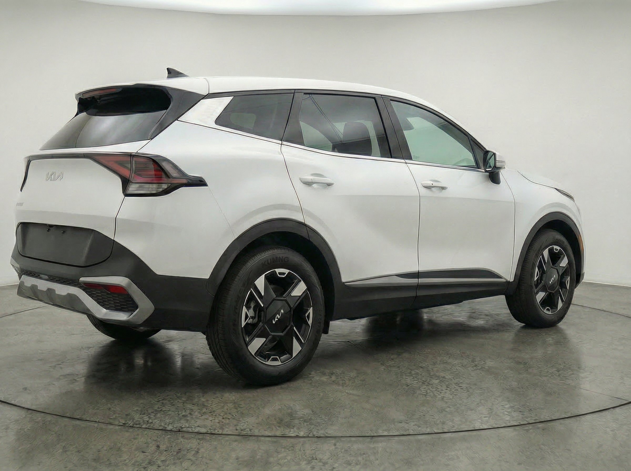 Thumbnail: 2026 Kia Sportage - 9