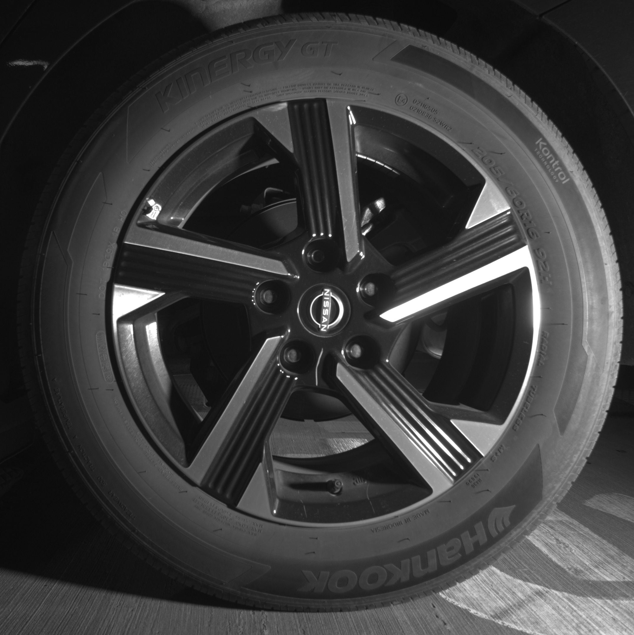 Thumbnail: 2025 Nissan Sentra - 11