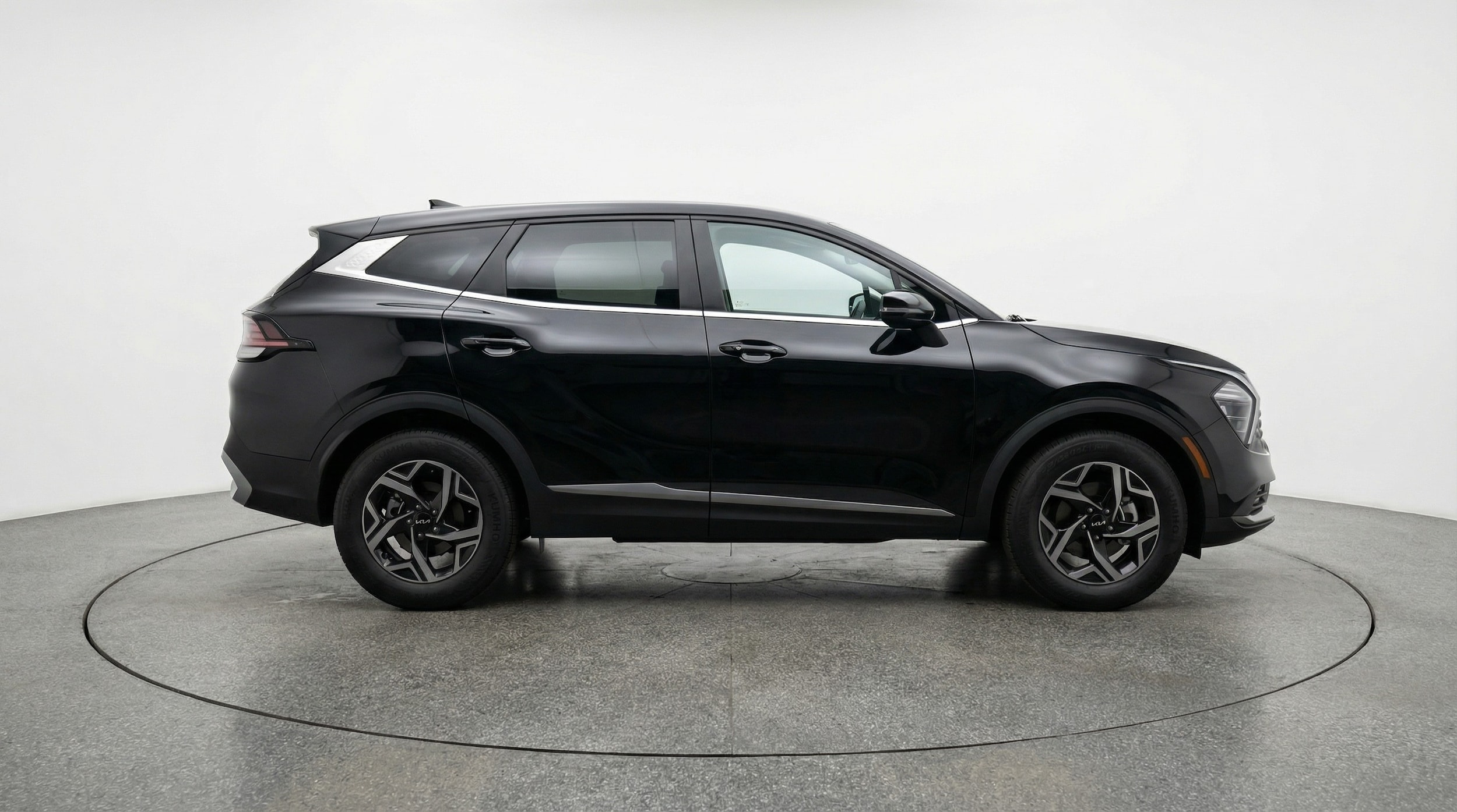 Thumbnail: 2025 Kia Sportage - 8