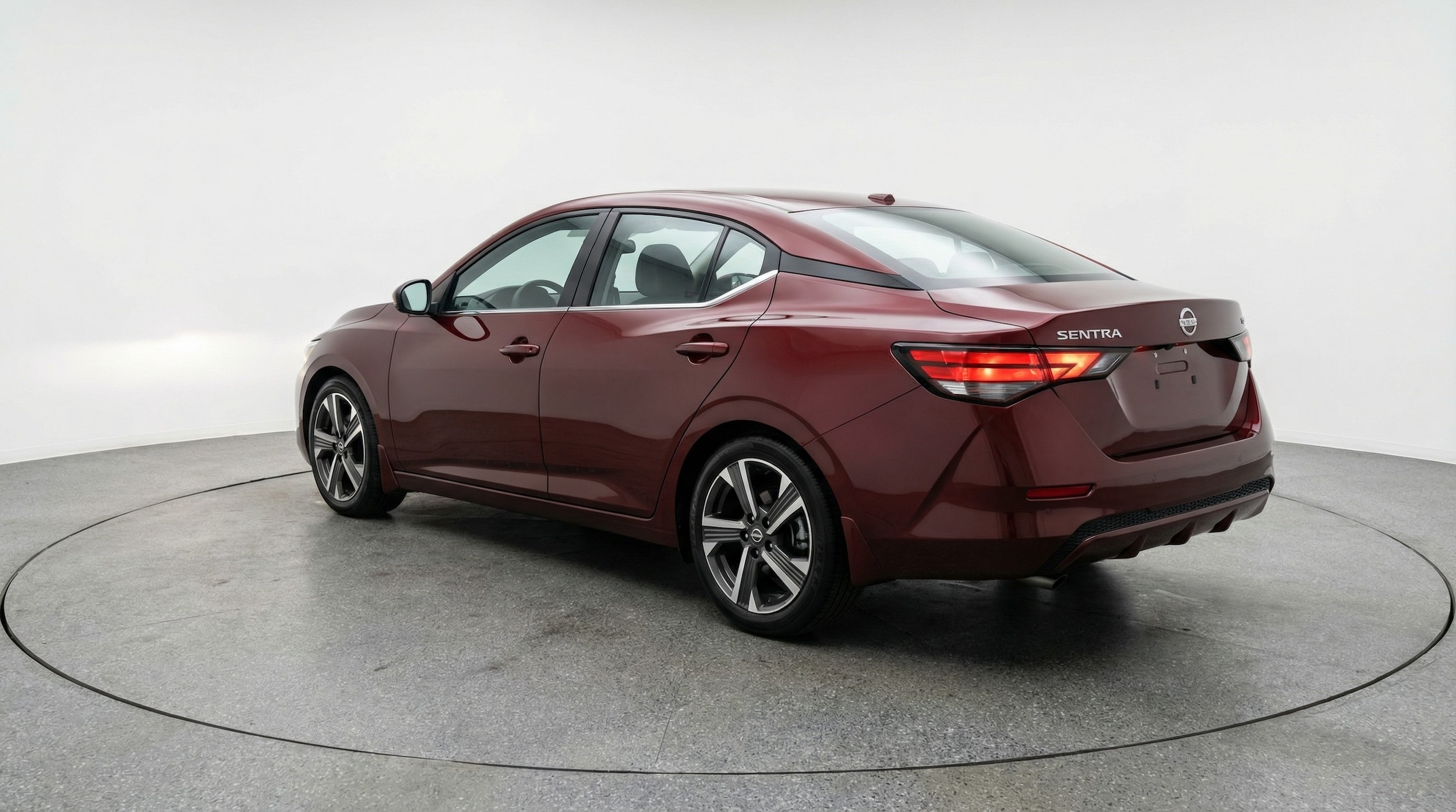 Thumbnail: 2025 Nissan Sentra - 5