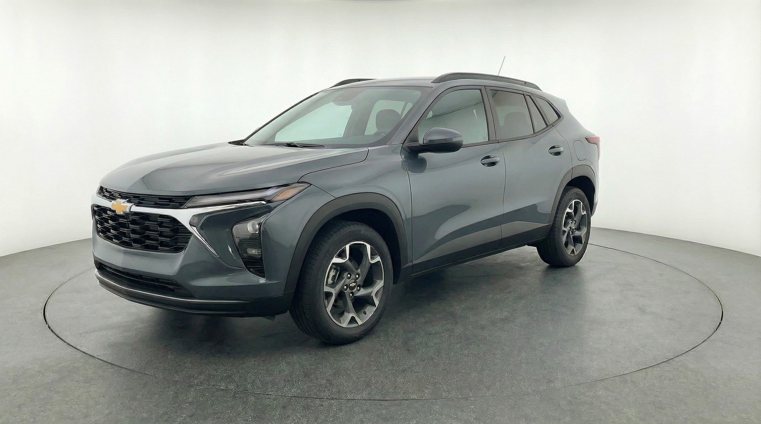 Thumbnail: 2025 Chevrolet Trax - 3