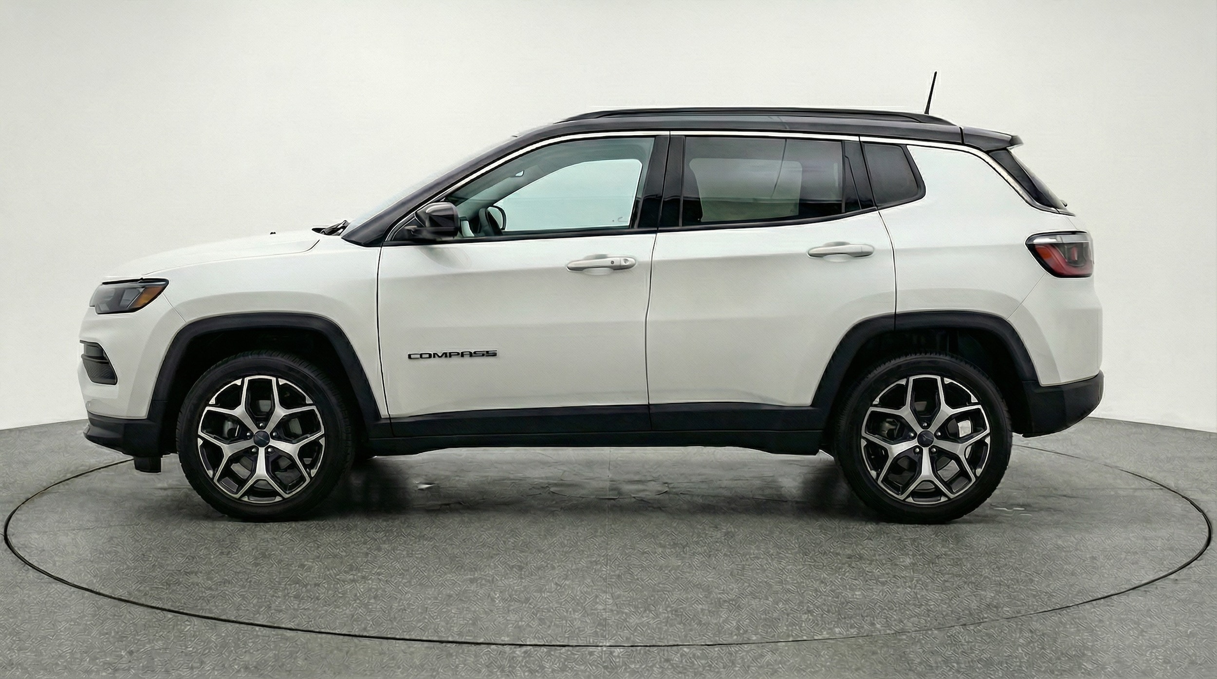 Thumbnail: 2025 Jeep Compass - 4