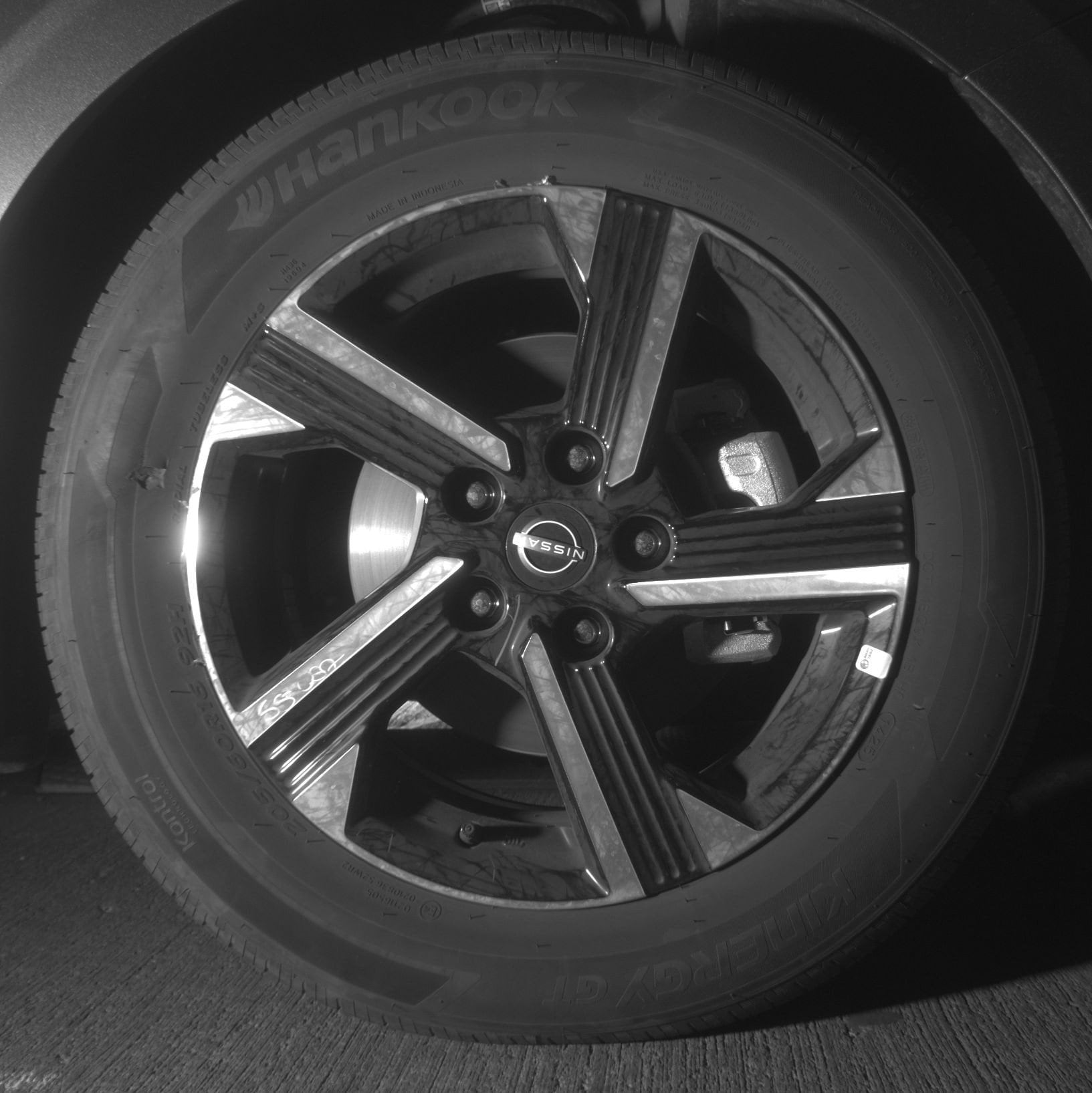 Thumbnail: 2025 Nissan Sentra - 13