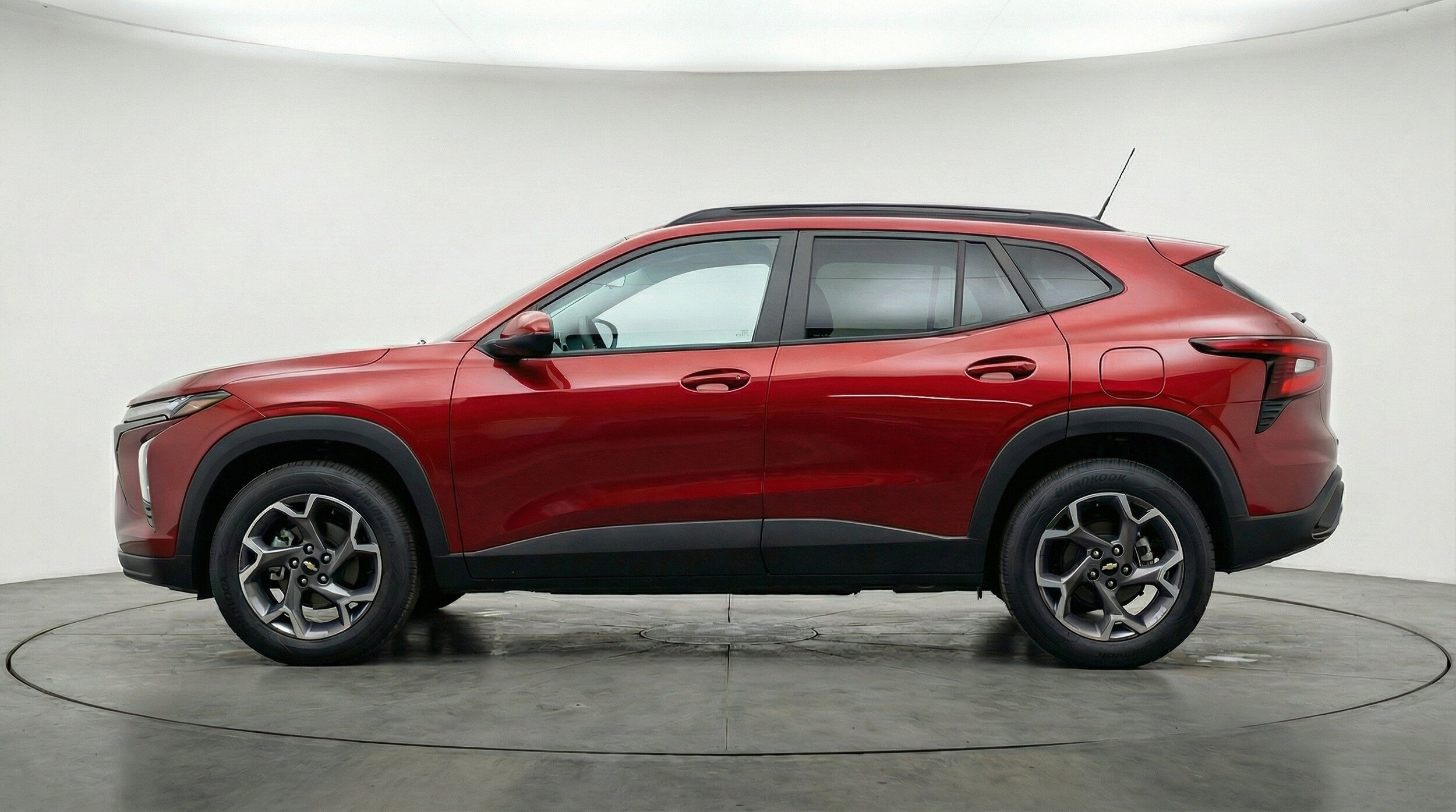 Thumbnail: 2025 Chevrolet Trax - 5