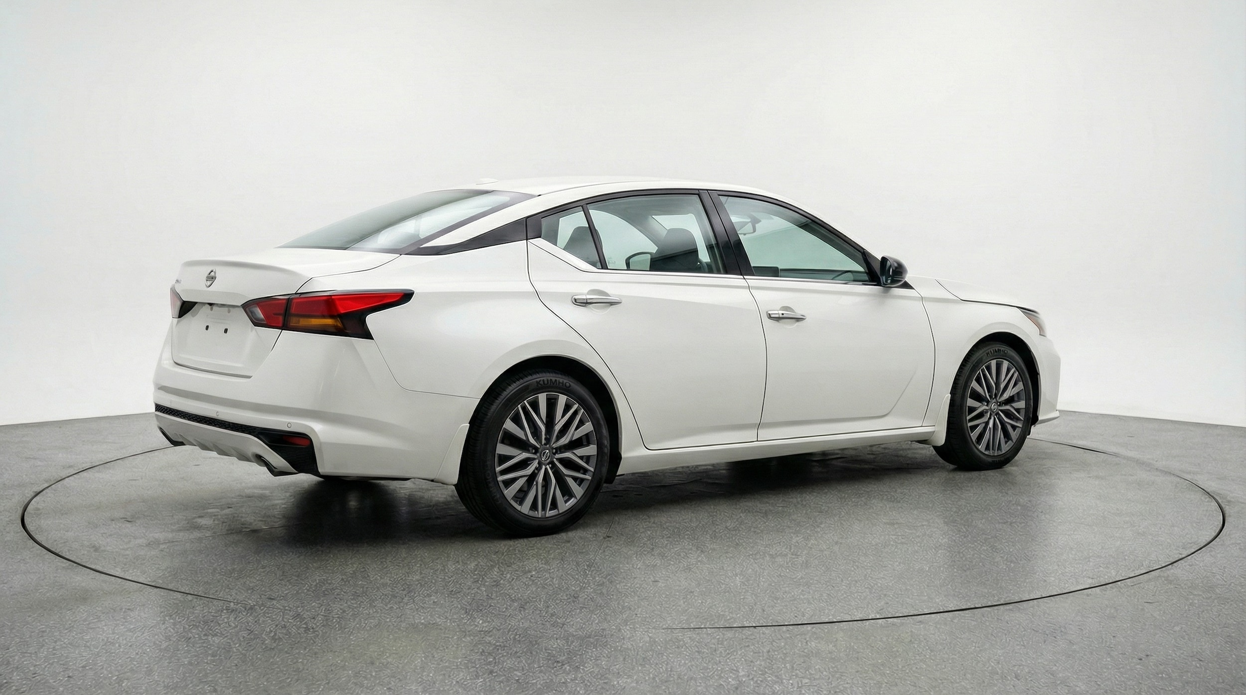 Thumbnail: 2025 Nissan Altima - 7