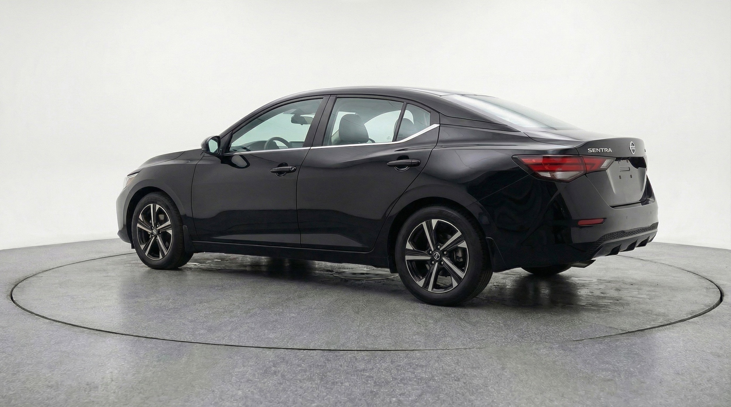 Thumbnail: 2025 Nissan Sentra - 6