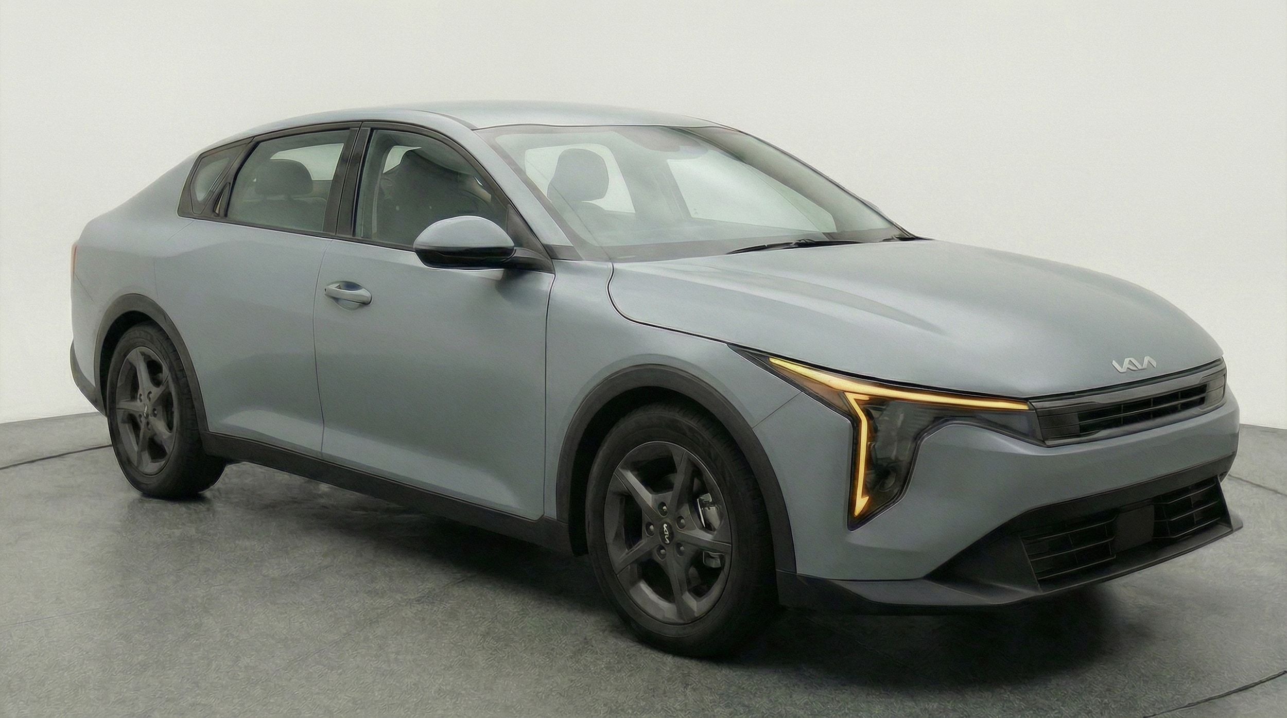 Thumbnail: 2025 Kia K4 - 1