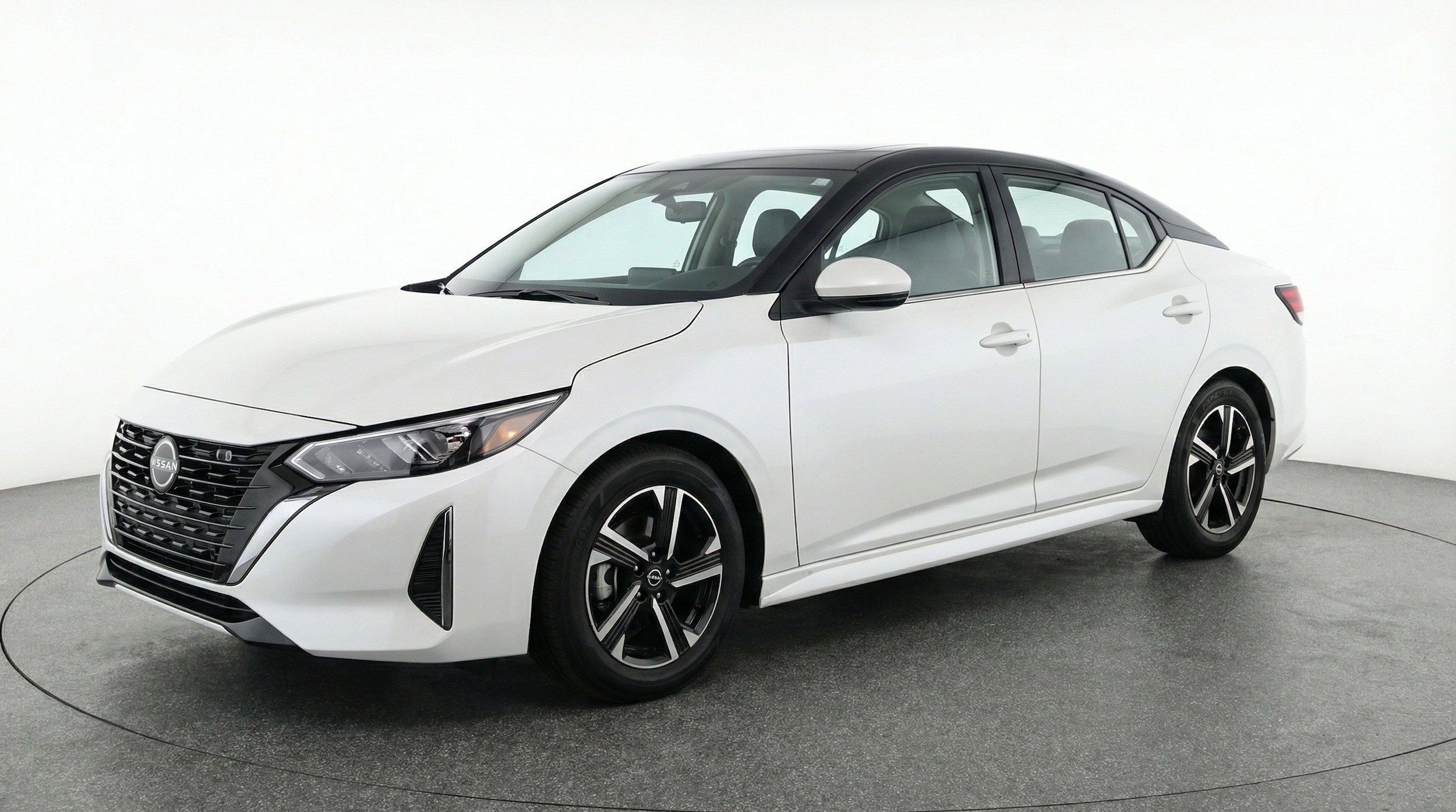 Thumbnail: 2025 Nissan Sentra - 3