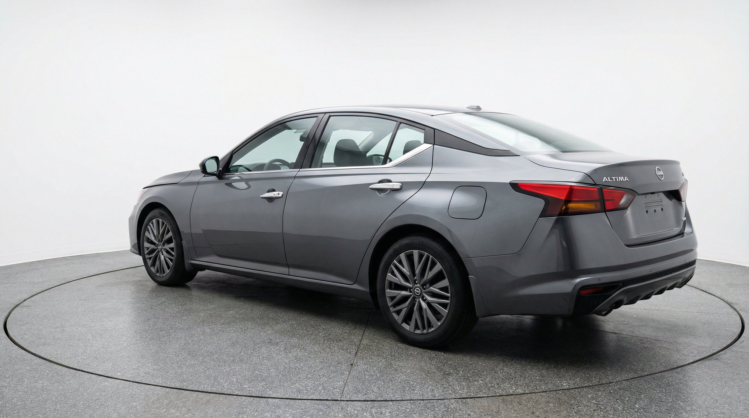 Thumbnail: 2025 Nissan Altima - 6