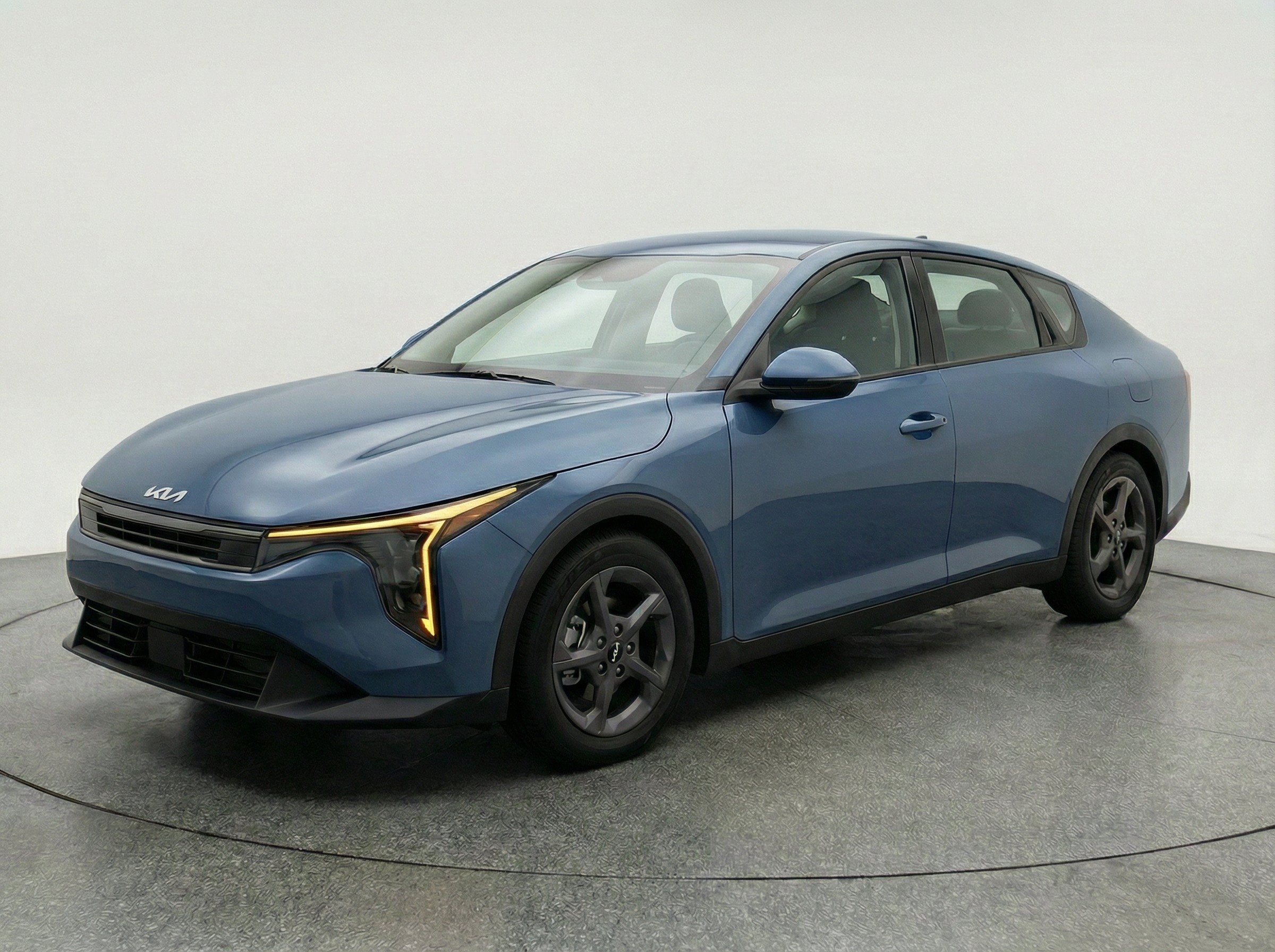 Thumbnail: 2025 Kia K4 - 3