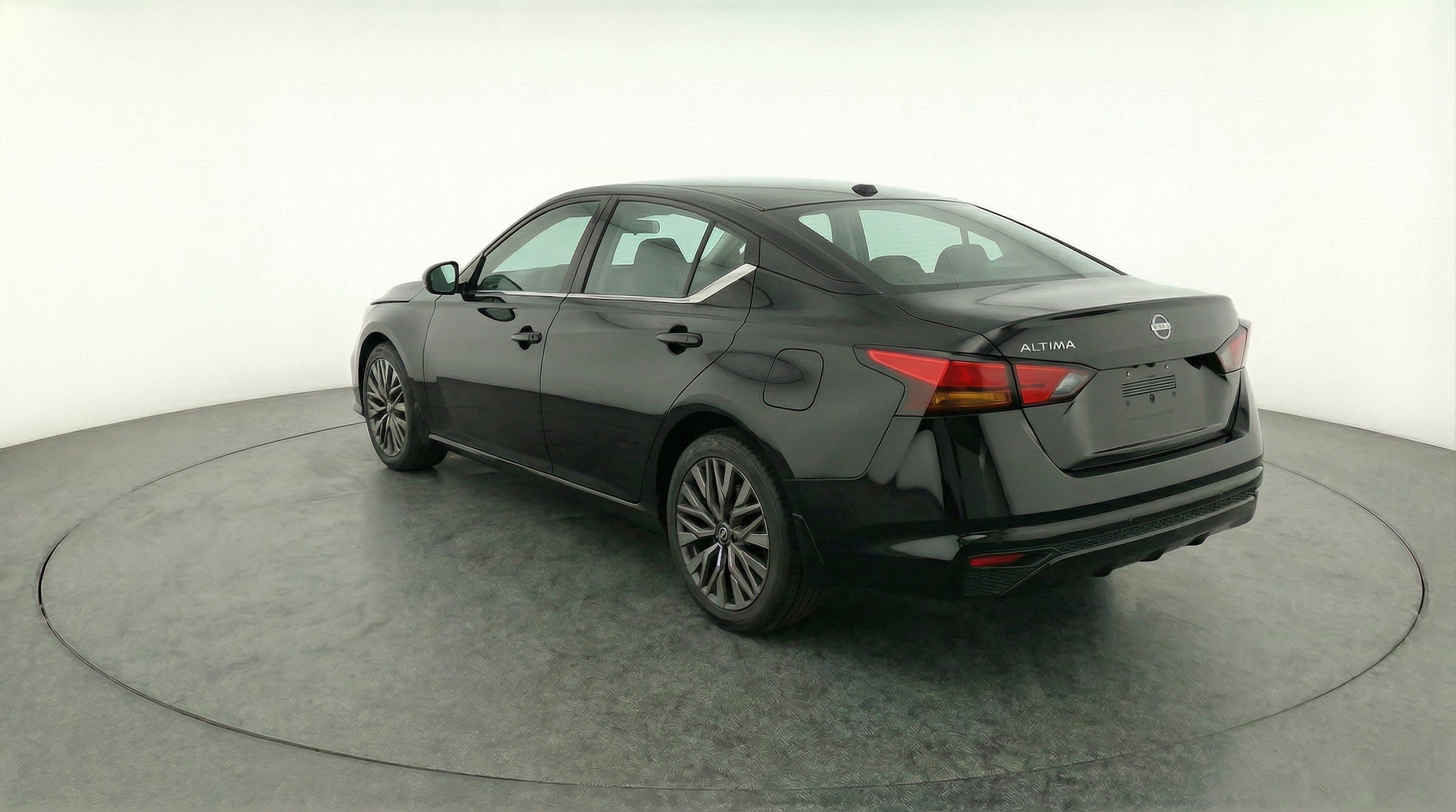 Thumbnail: 2025 Nissan Altima - 6