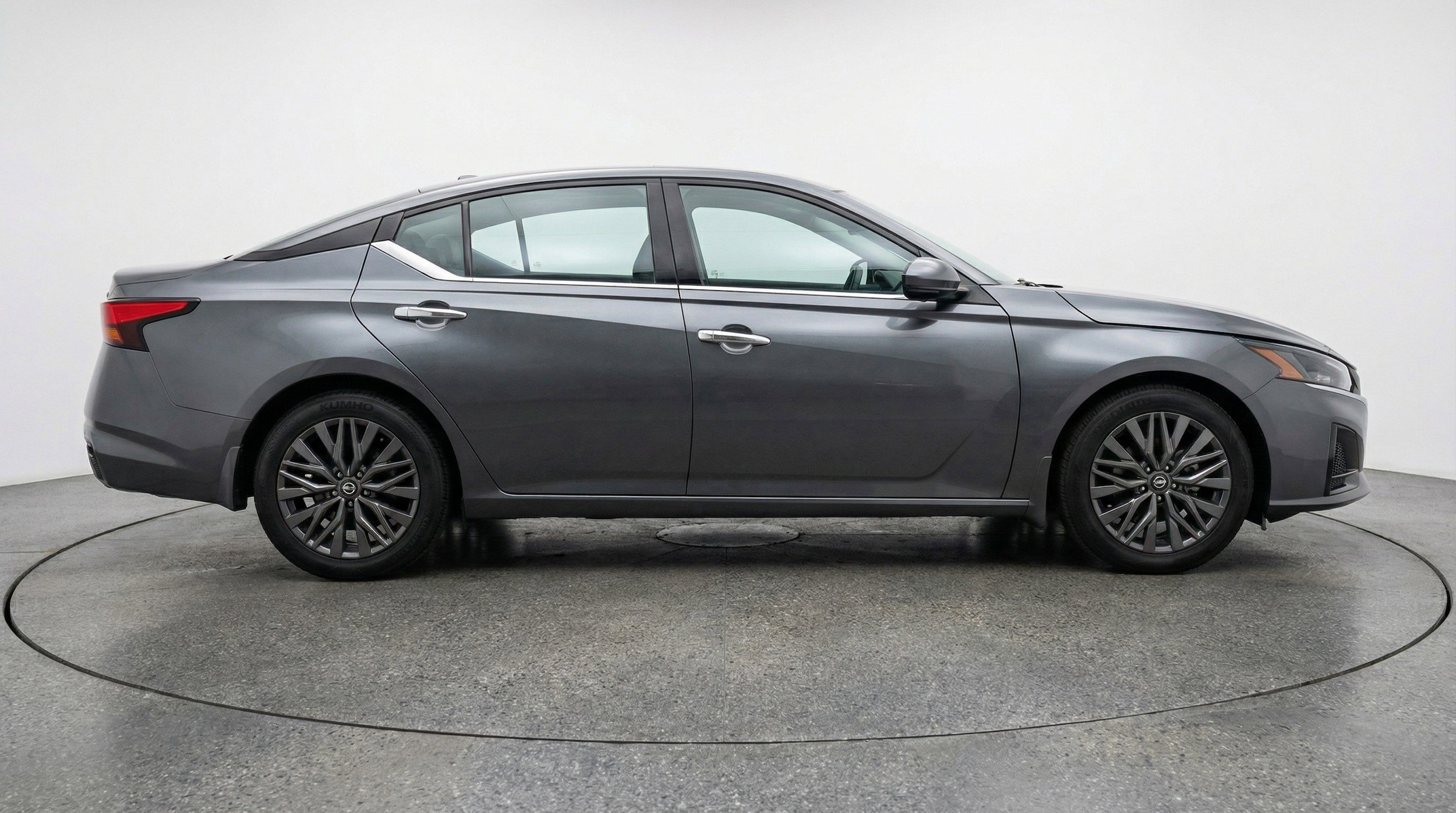 Thumbnail: 2025 Nissan Altima - 11