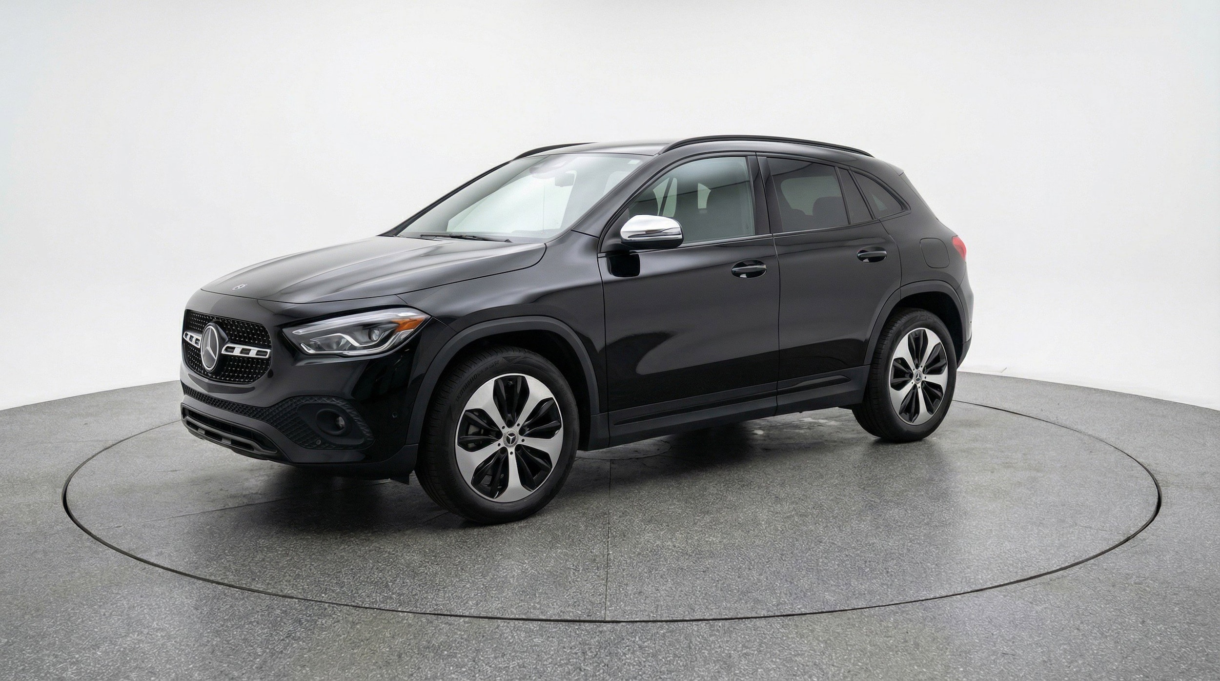 Thumbnail: 2025 Mercedes-Benz GLA - 3