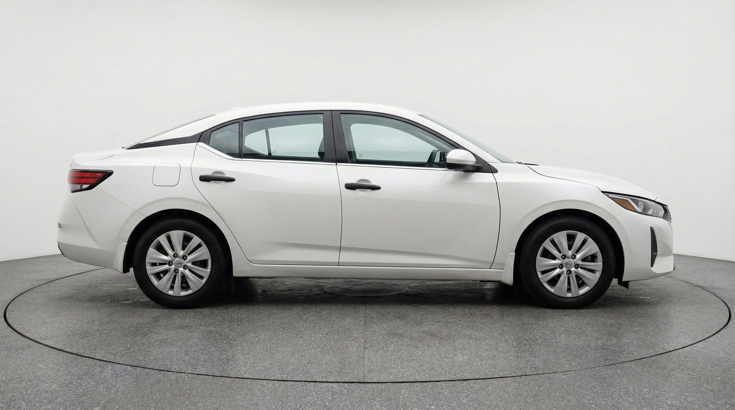 Thumbnail: 2025 Nissan Sentra - 11
