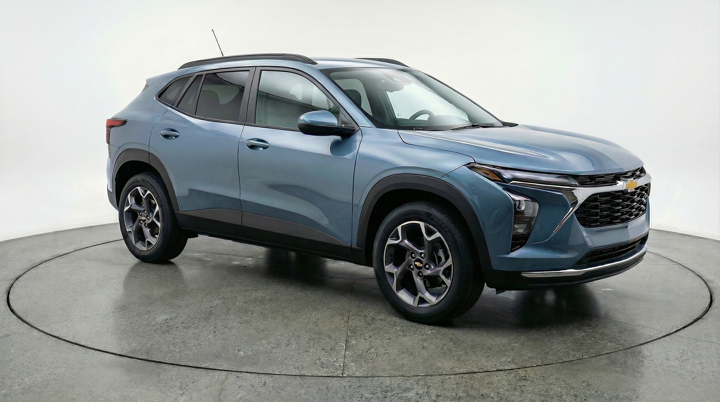 Thumbnail: 2025 Chevrolet Trax - 1